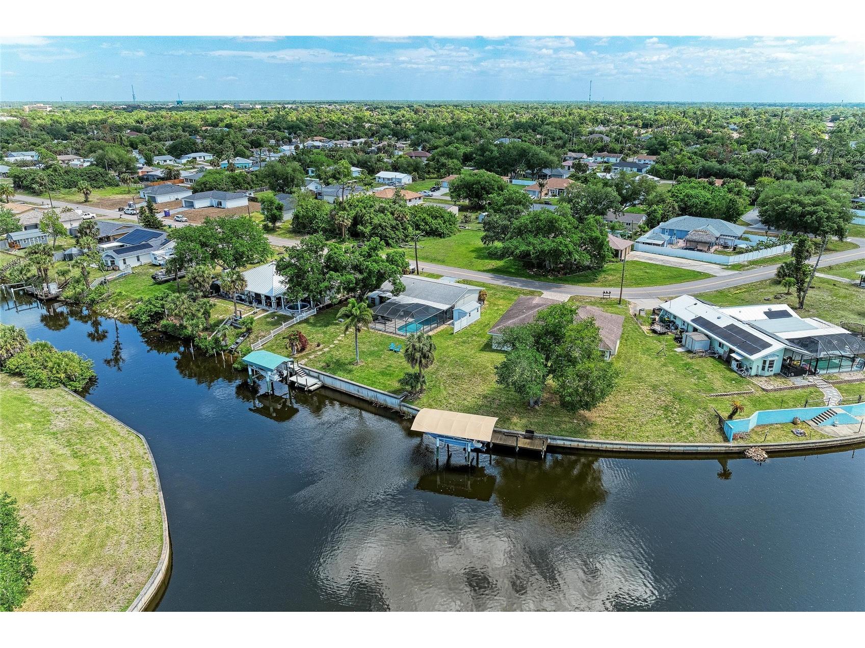 2331 Cannolot Boulevard Port Charlotte FL 33948 - AUBURN WATERWAY A4690057 image51
