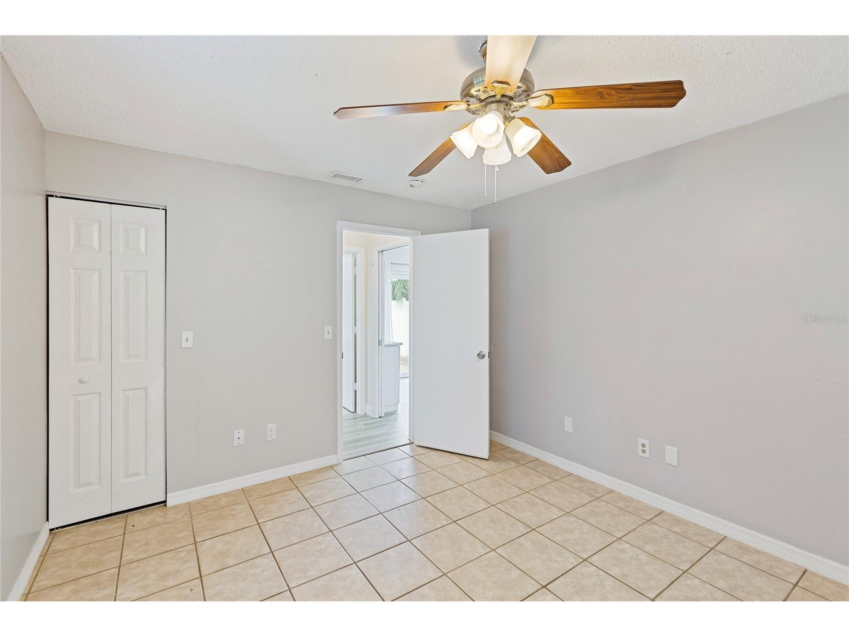2331 Newton Drive Palm Harbor FL 34683 TB8508215 image11