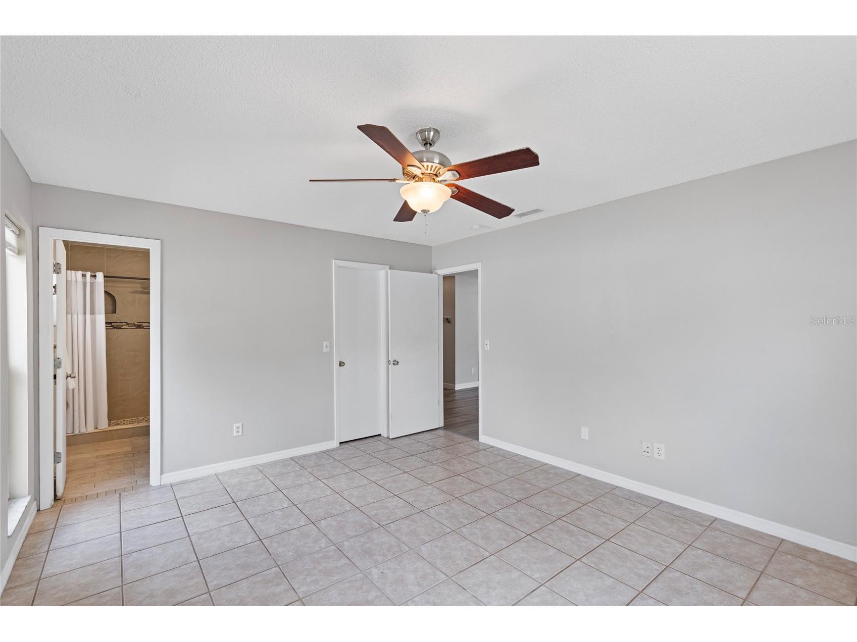 2331 Newton Drive Palm Harbor FL 34683 TB8508215 image17