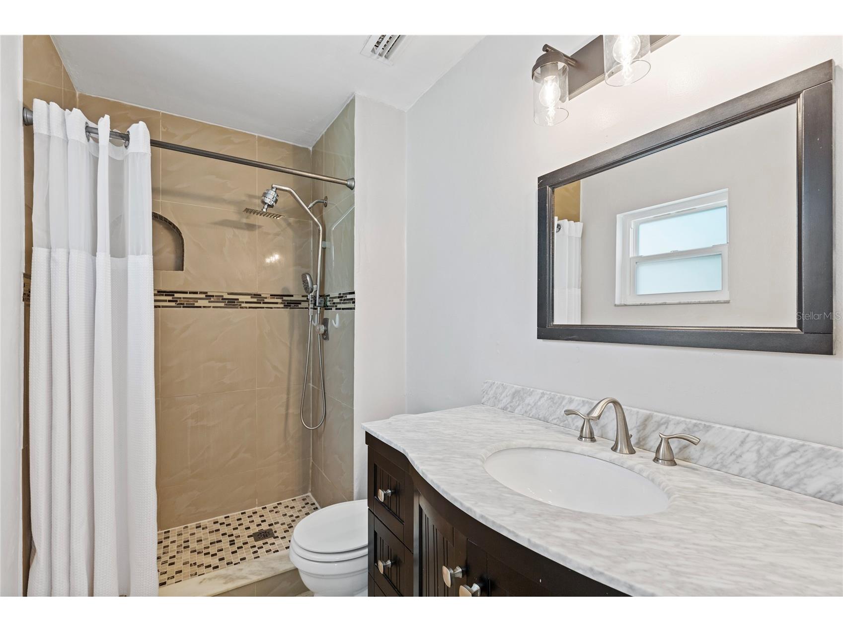 2331 Newton Drive Palm Harbor FL 34683 TB8508215 image19