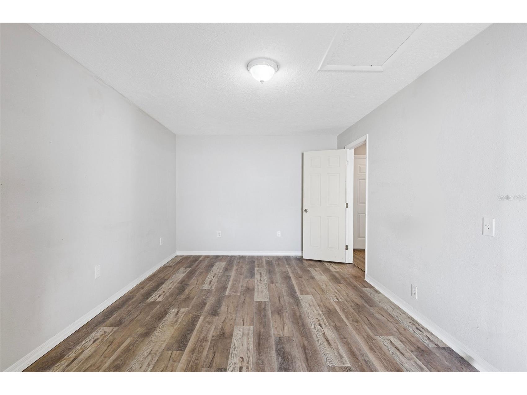 2331 Newton Drive Palm Harbor FL 34683 TB8508215 image23