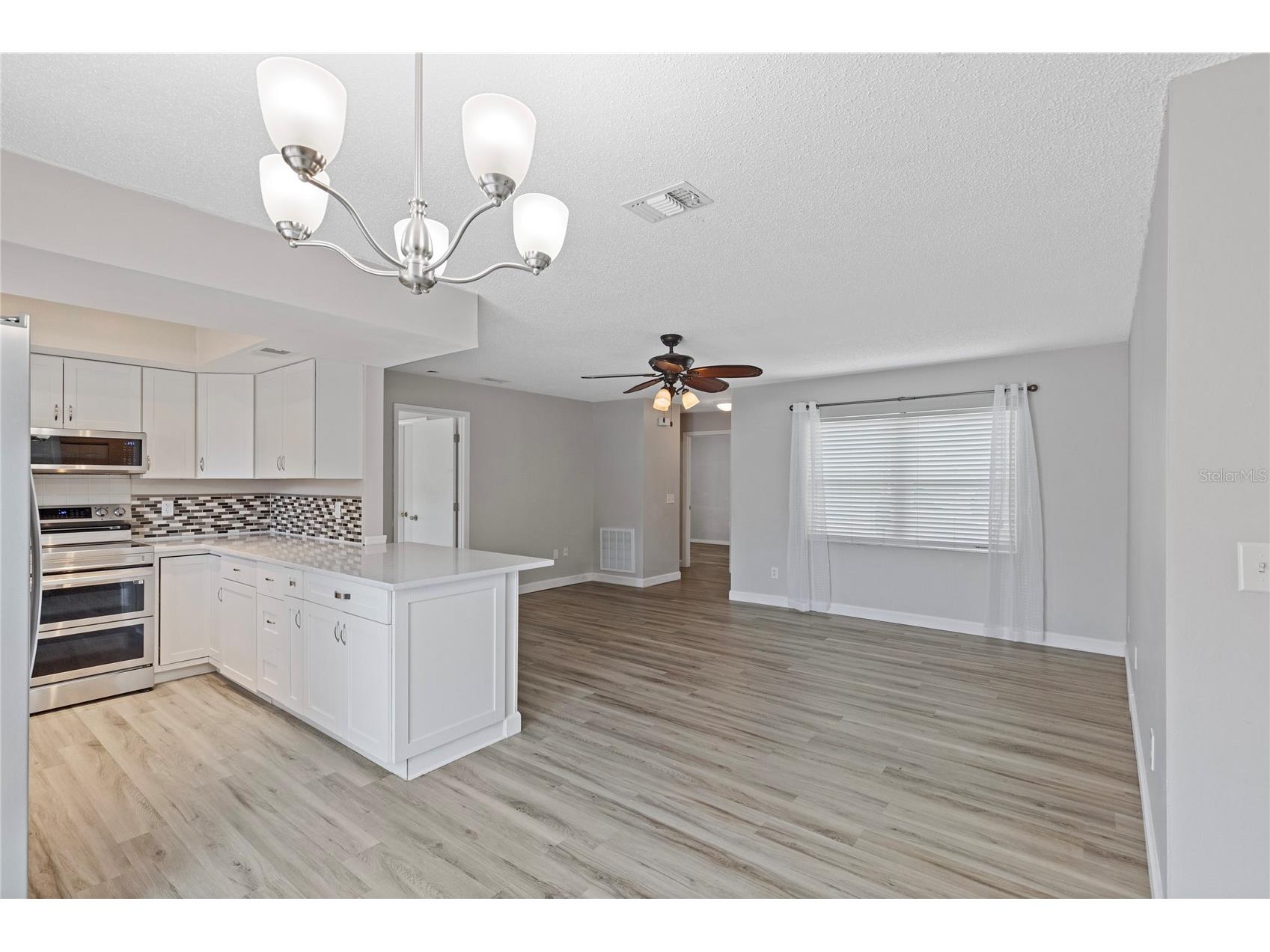 2331 Newton Drive Palm Harbor FL 34683 TB8508215 image6