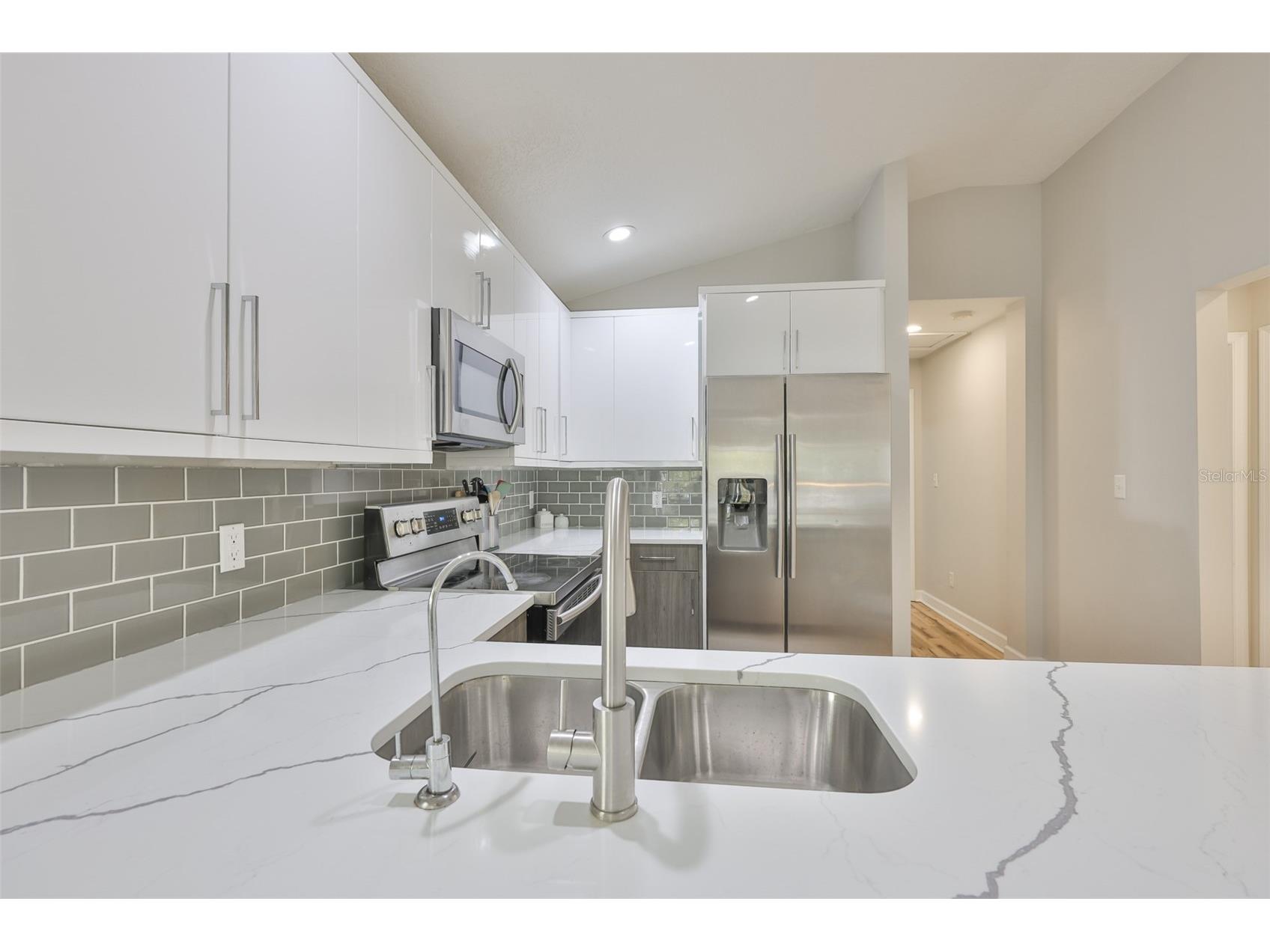 2331 W Chestnut Street Tampa FL 33607 TB8475288 image14