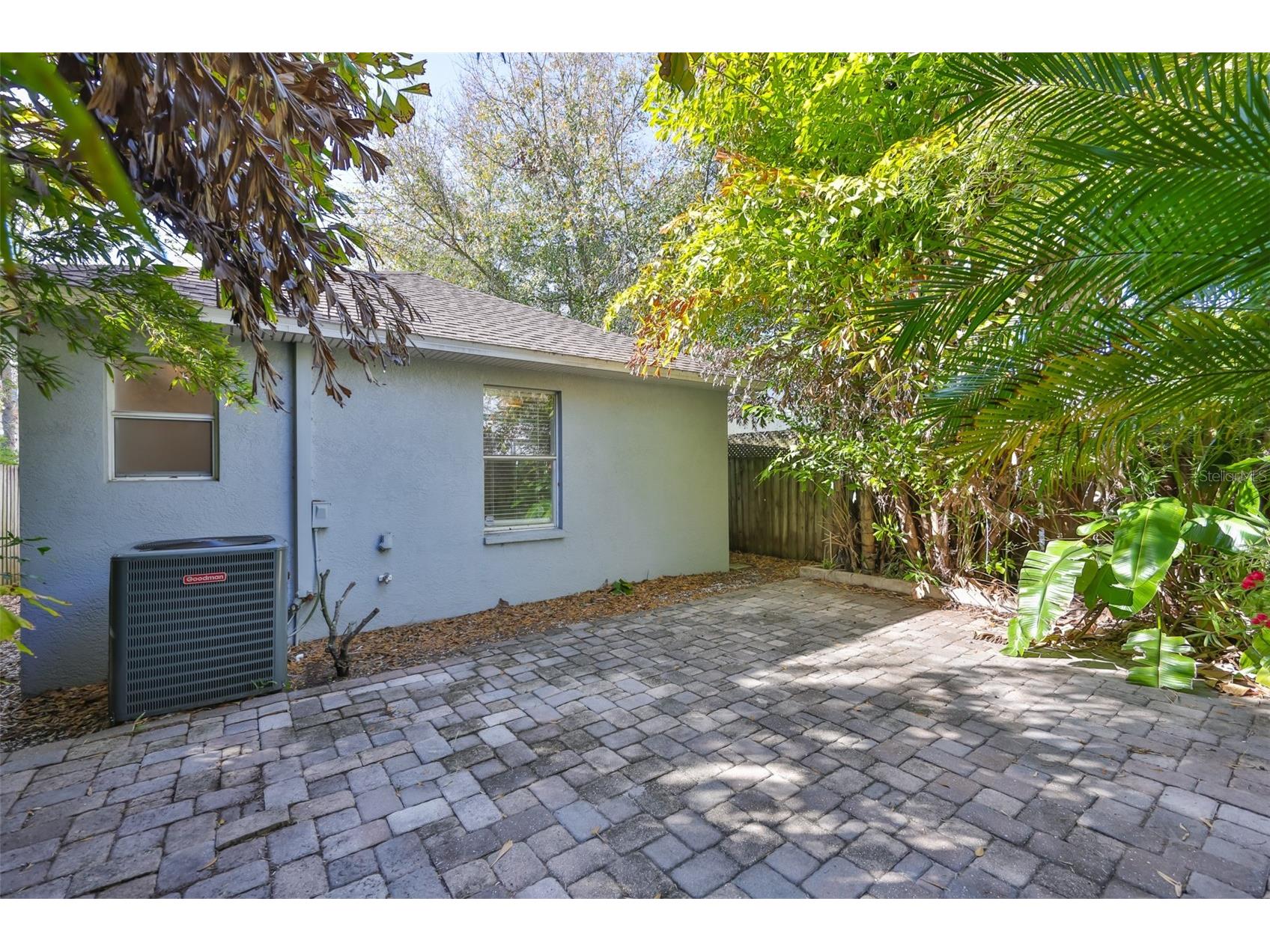 2331 W Chestnut Street Tampa FL 33607 TB8475288 image28