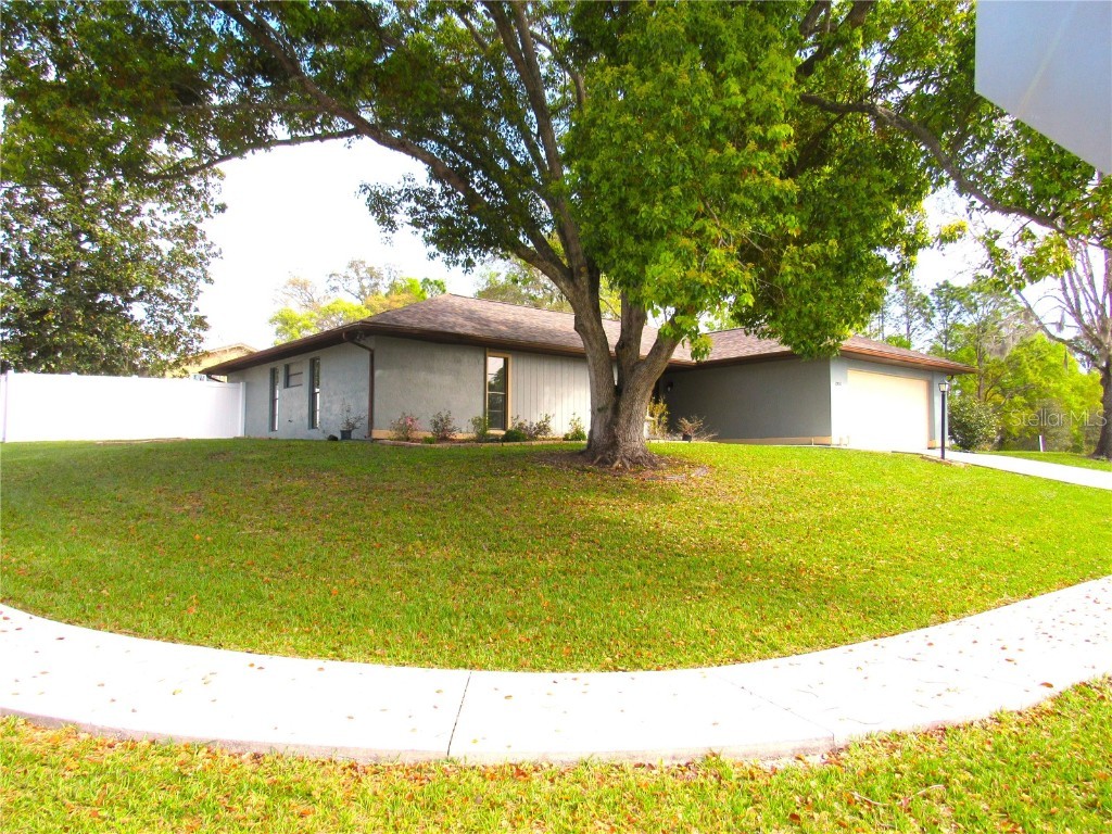2331 W Menores Drive Citrus Springs FL 34434 OM674643 image1