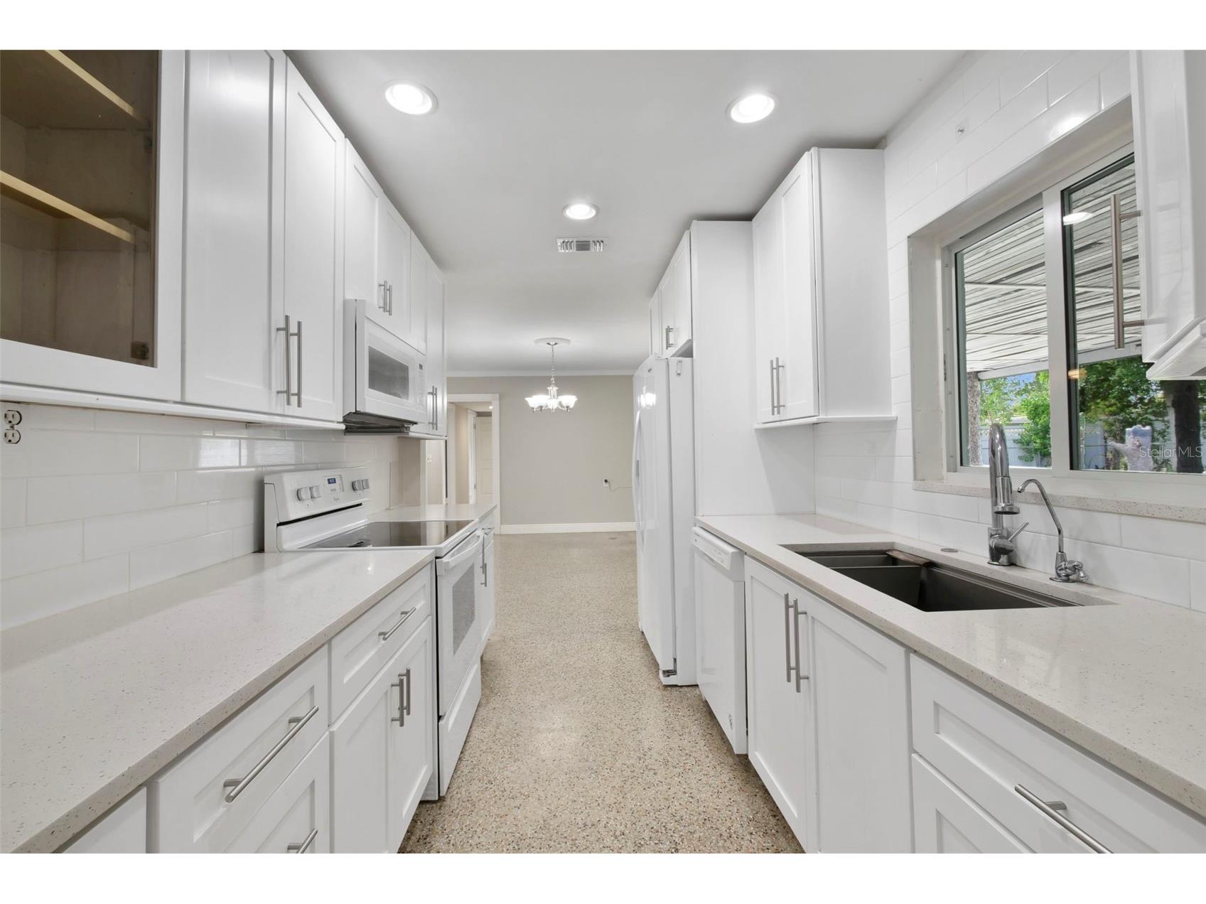 2331 W Oak Street Kissimmee FL 34741 O6403087 image5