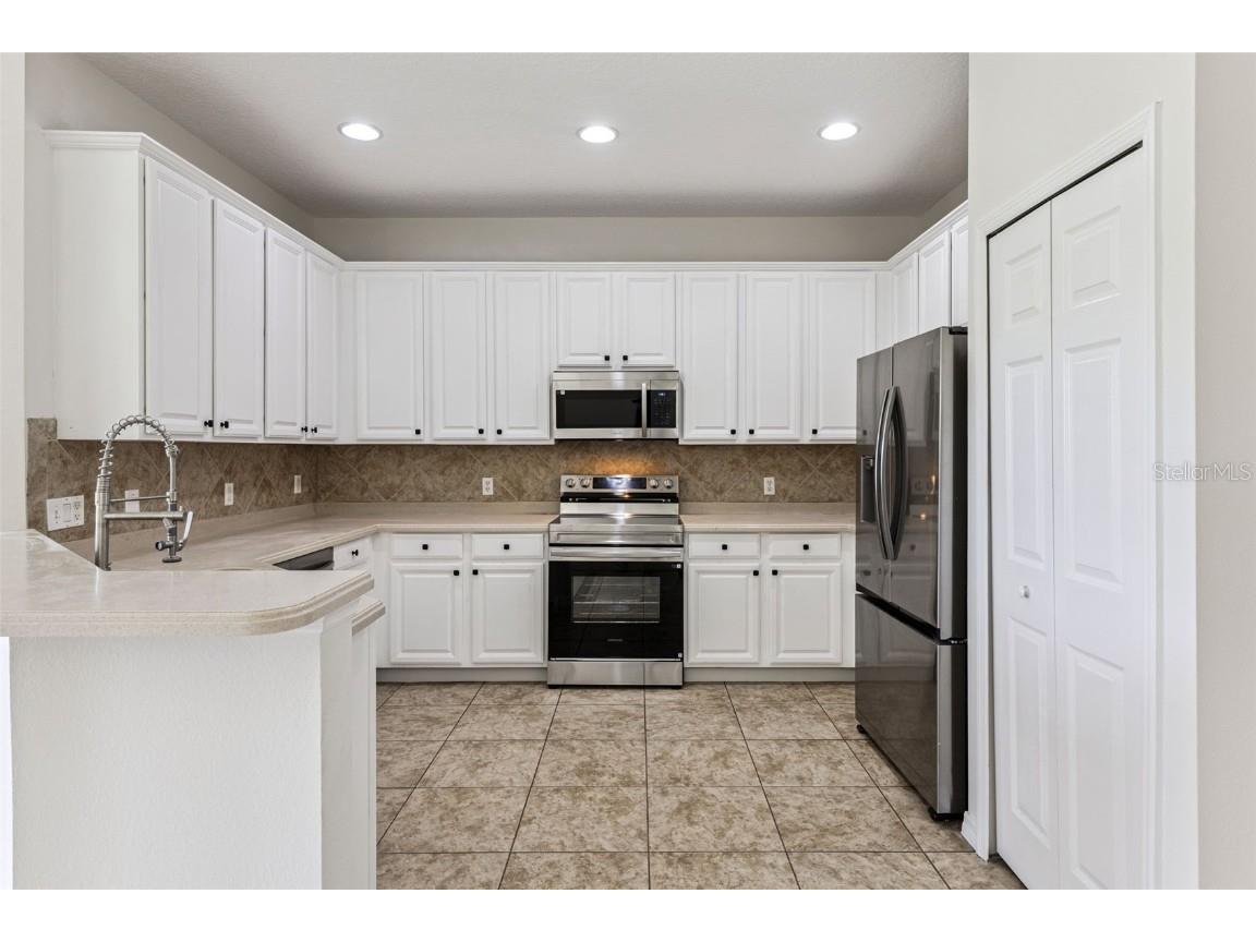 2332 Black Lake Boulevard Winter Garden FL 34787 O6353596 image6