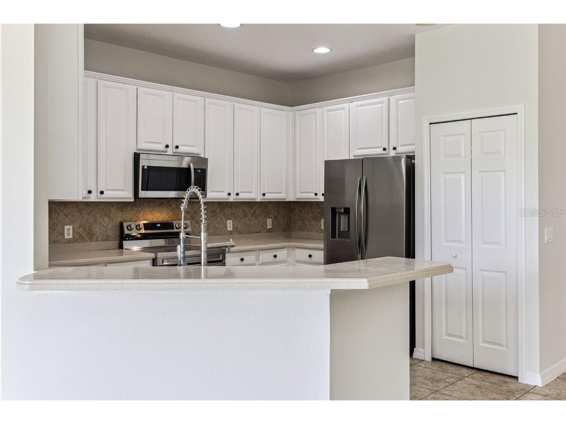 2332 Black Lake Boulevard Winter Garden FL 34787 O6353596 image9