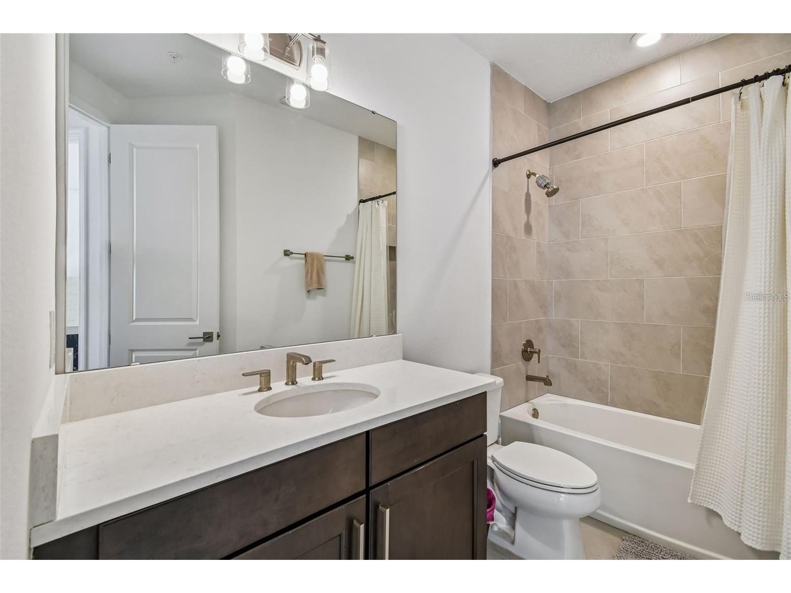 2332 Brix Streets Orlando FL 32804 O6408140 image24