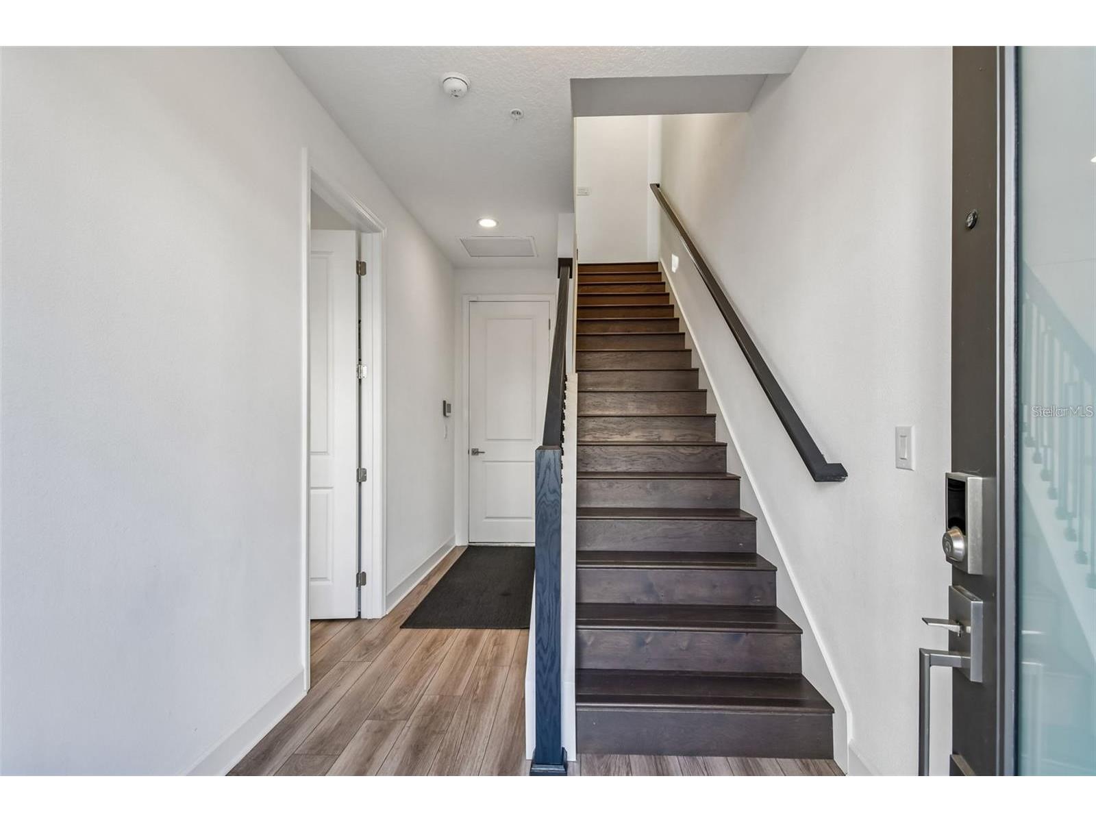 2332 Brix Streets Orlando FL 32804 O6408140 image6