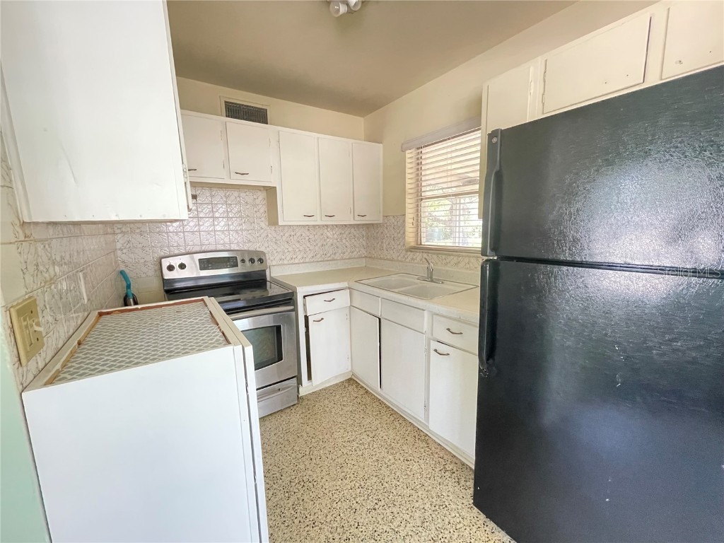 2332 Hadley Street Deltona FL 32738 V4942521 image8