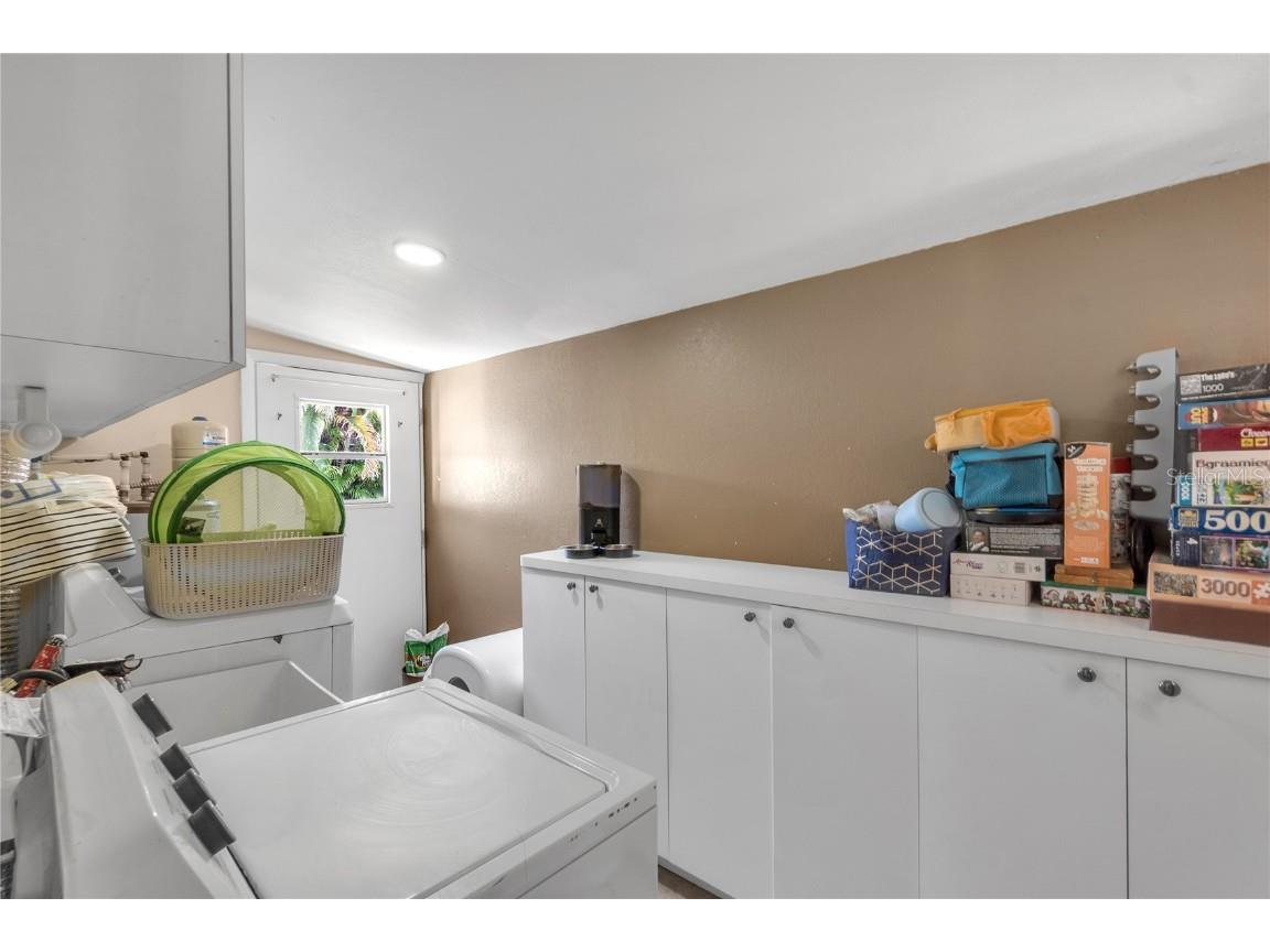 2332 Pinehurst Street Sarasota FL 34231 A4676082 image27