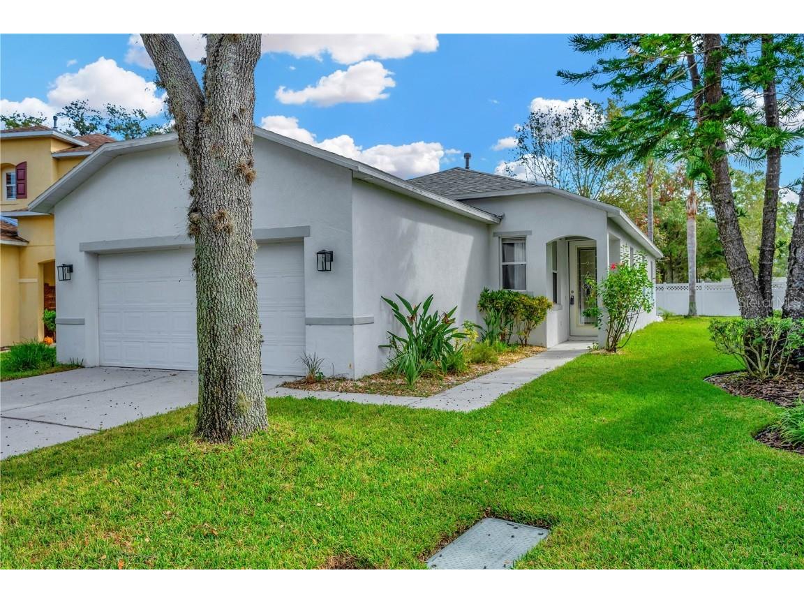 2332 Spring Hollow Loop Wesley Chapel FL 33544 TB8323496 image1