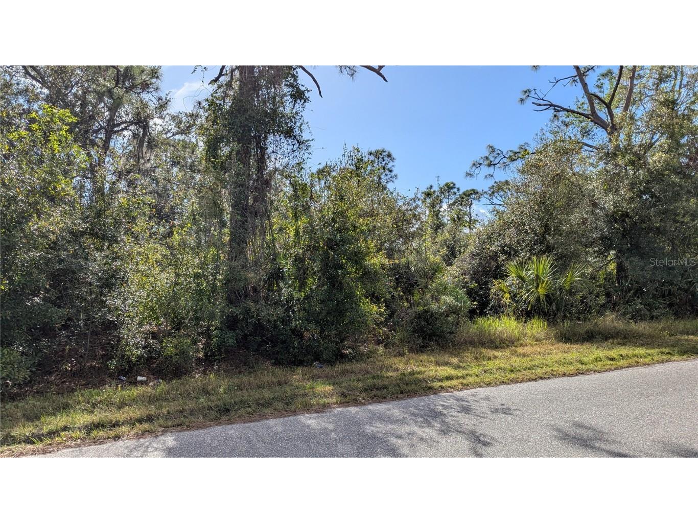 23321 Wicker Avenue Punta Gorda FL 33980 D6139671 image1