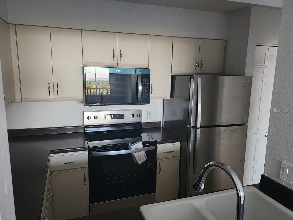 2333 Feather Sound Drive #A607 Clearwater FL 33762 TB8404104 image16