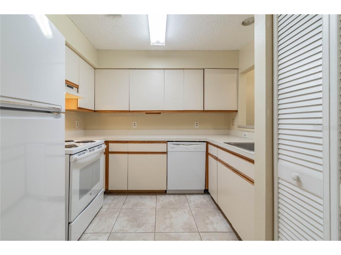 2333 Feather Sound Drive #B101 Clearwater FL 33762 TB8320706 image7