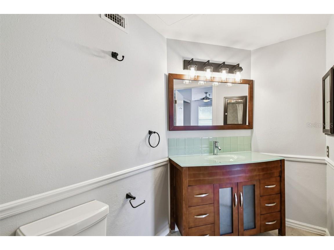 2333 Feather Sound Drive #B104 Clearwater FL 33762 TB8376853 image34