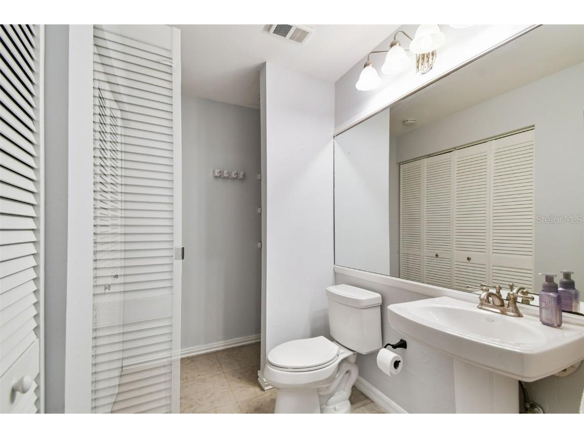 2333 Feather Sound Drive #B104 Clearwater FL 33762 TB8376853 image35