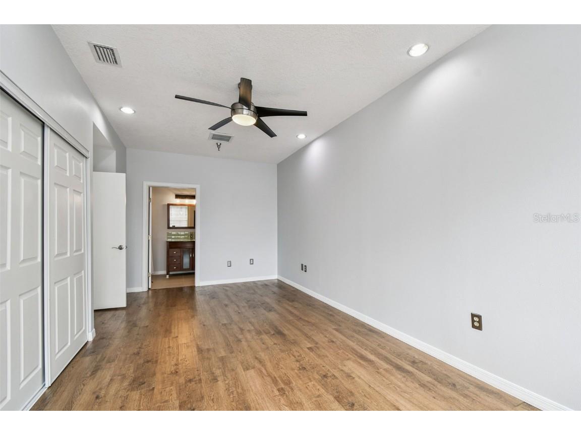 2333 Feather Sound Drive #B104 Clearwater FL 33762 TB8376853 image42