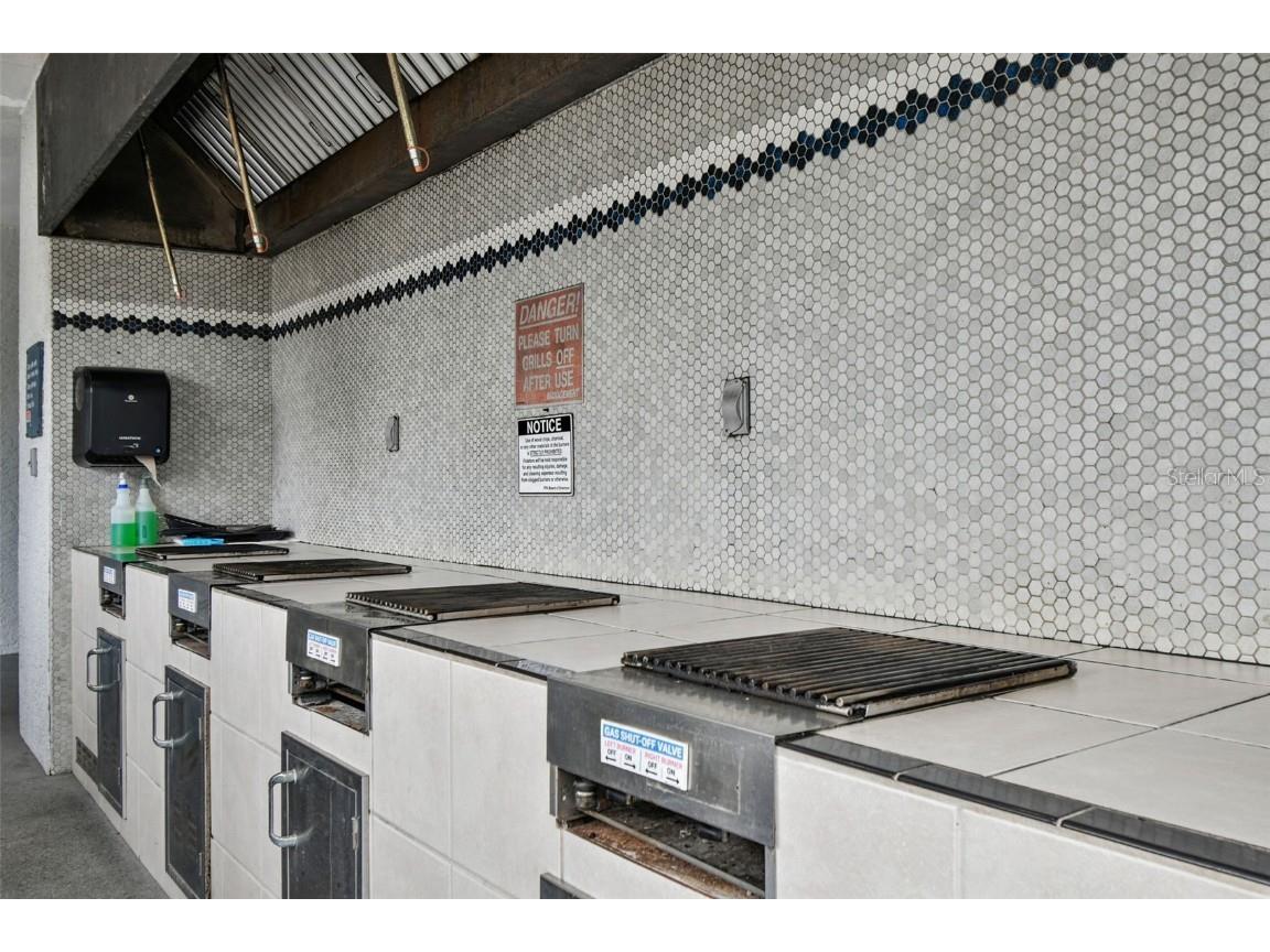 2333 Feather Sound Drive #B104 Clearwater FL 33762 TB8376853 image81