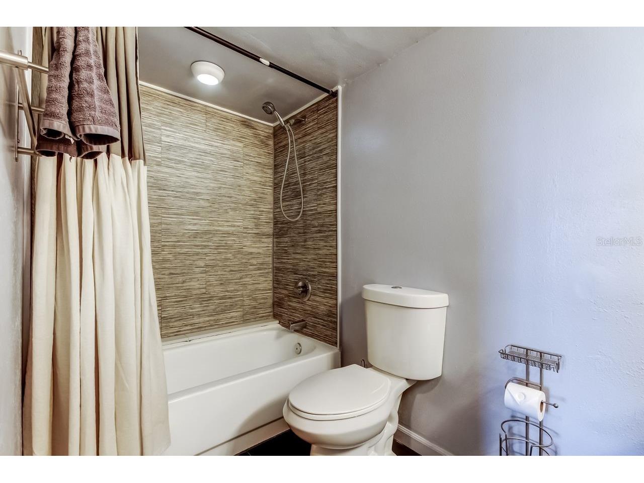 2333 Feather Sound Drive #B211 Clearwater FL 33762 TB8468946 image22