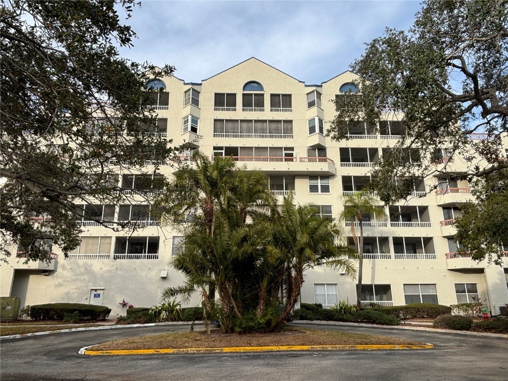 2333 Feather Sound Drive #B301 Clearwater FL 33762 - Otter Lake TB8340747 image1