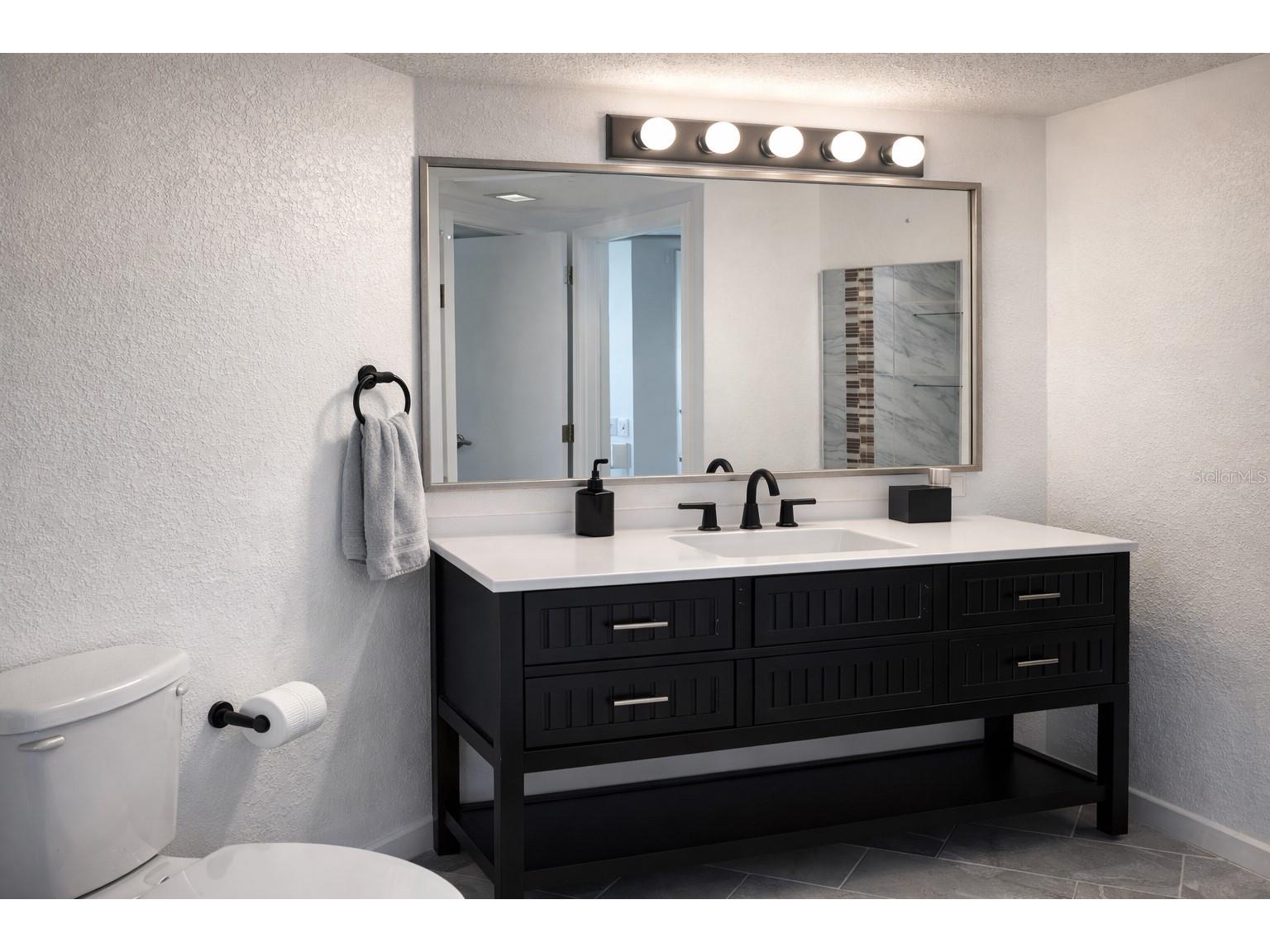 2333 Feather Sound Drive #B304 Clearwater FL 33762 - TAMPA BAY TB8462536 image11
