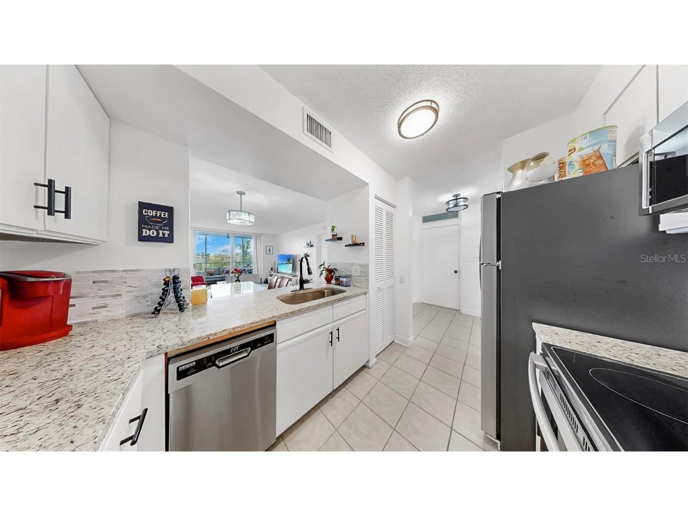 2333 Feather Sound Drive #B309 Clearwater FL 33762 TB8384109 image10