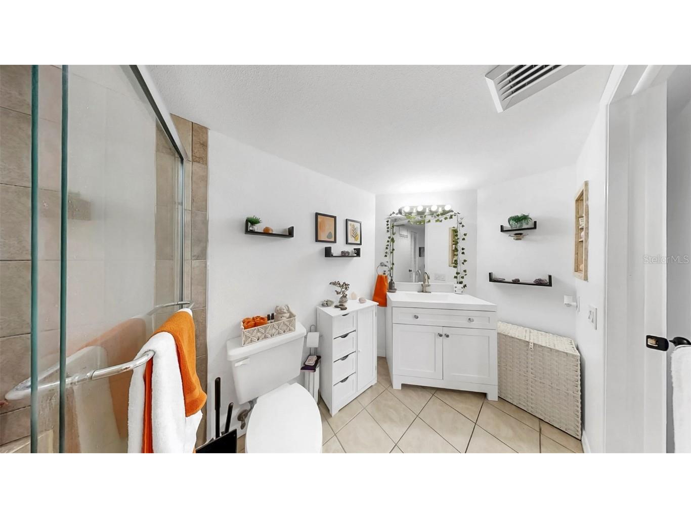 2333 Feather Sound Drive #B309 Clearwater FL 33762 TB8384109 image21