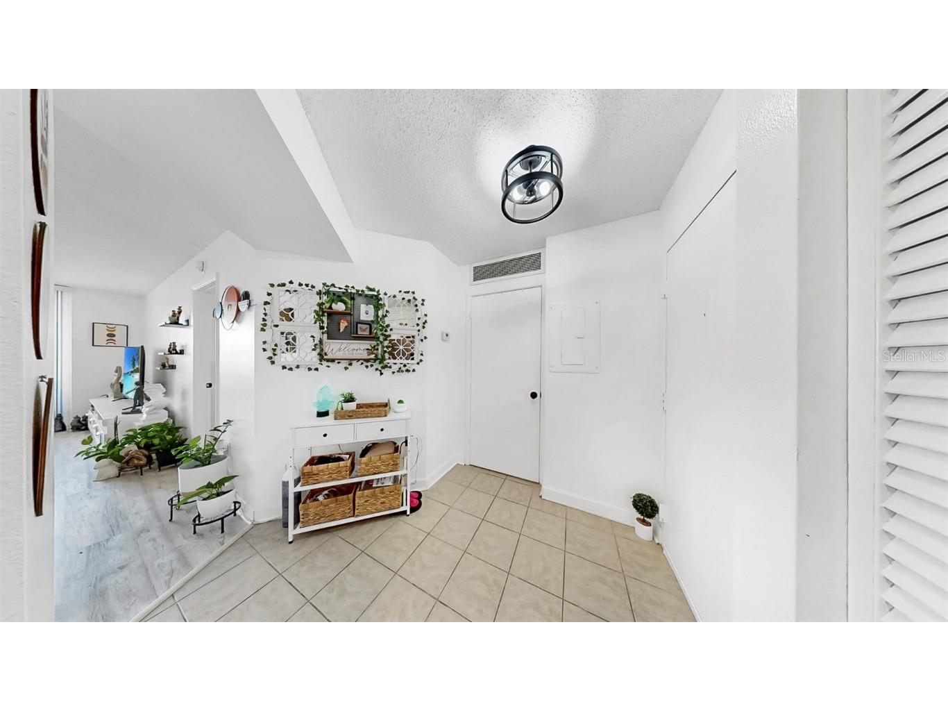 2333 Feather Sound Drive #B309 Clearwater FL 33762 TB8384109 image7