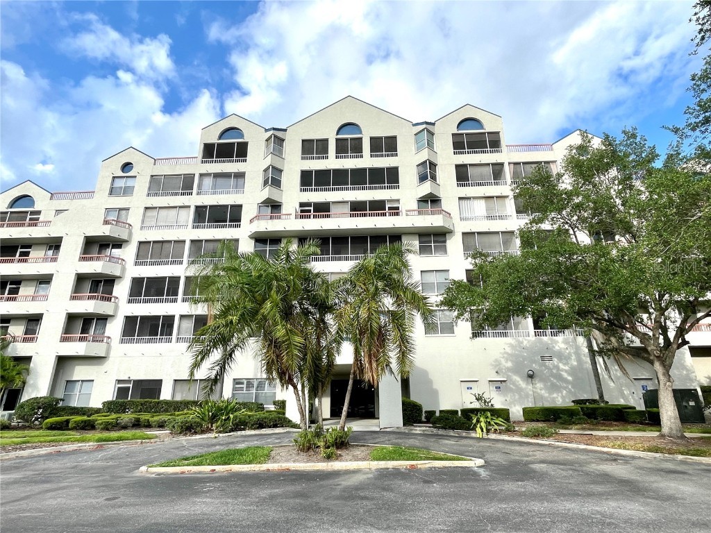 2333 Feather Sound Drive #B505 Clearwater FL 33762 T3544867 image1
