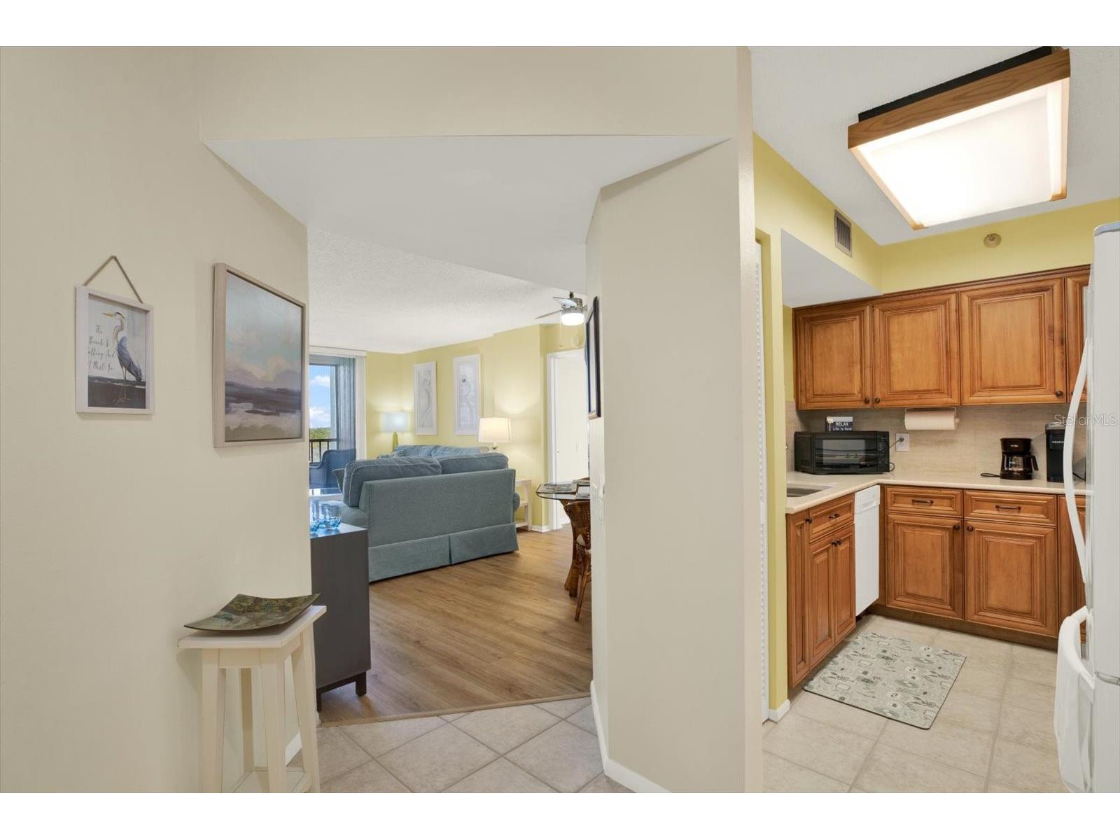 2333 Feather Sound Drive #B507 Clearwater FL 33762 - TAMPA BAY TB8494253 image4