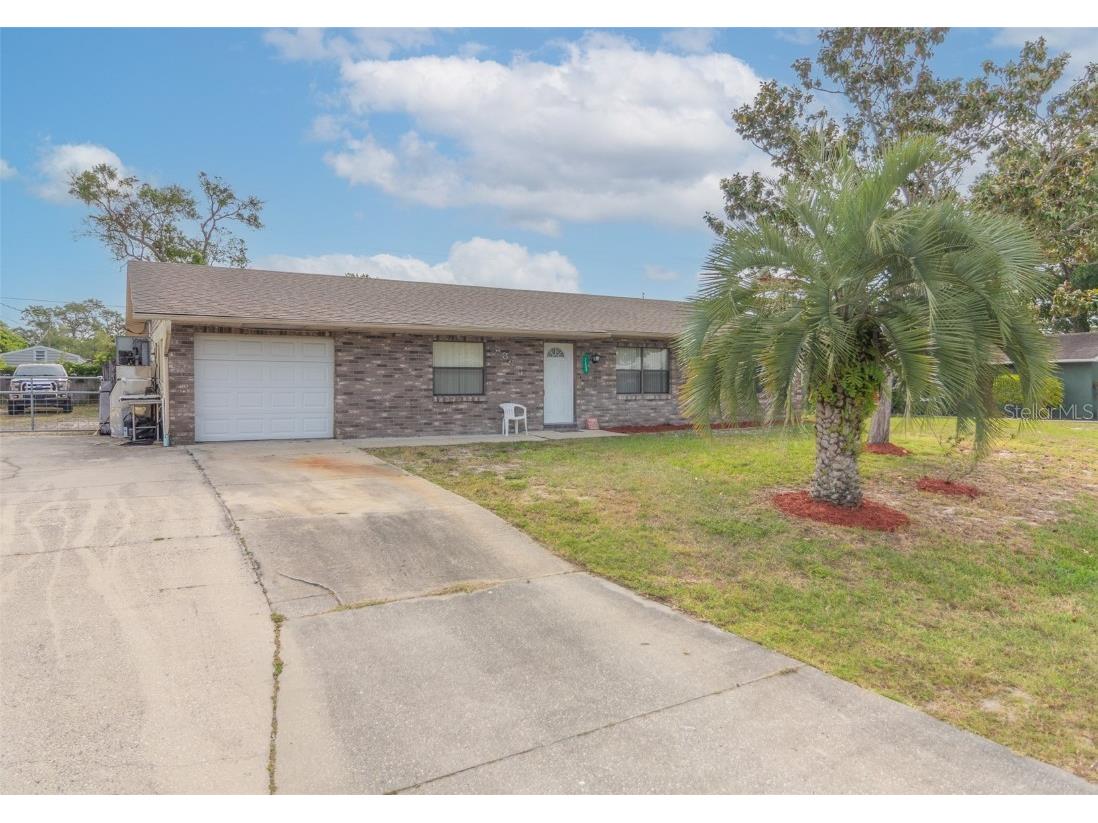 2333 Fern Palm Drive Edgewater FL 32141 V4942242 image1