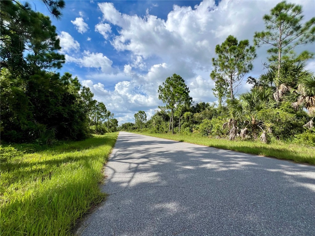 2333 Kuehler Street Port Charlotte FL 33953 C7512858 image2