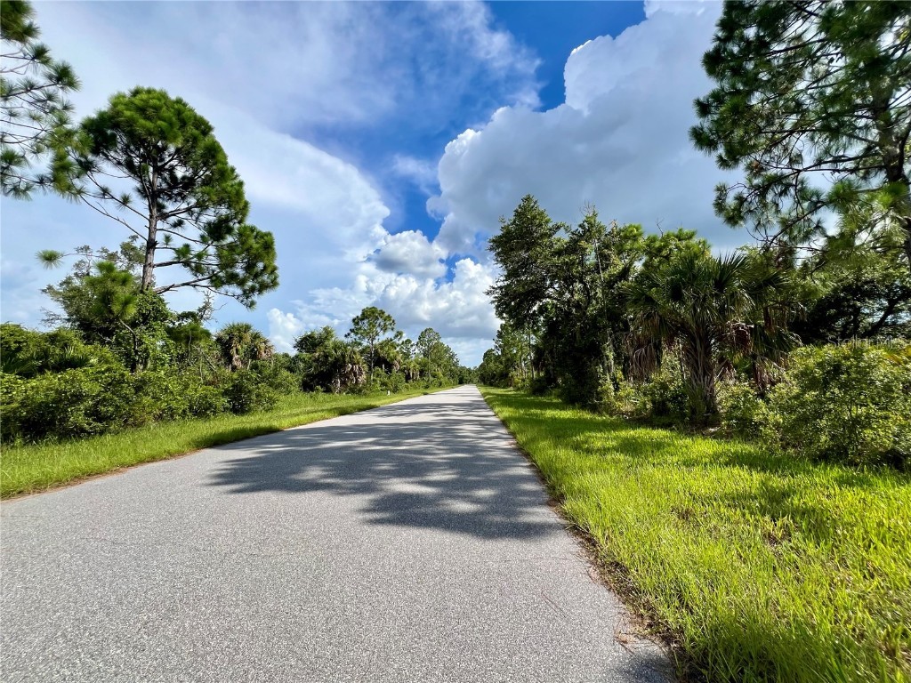 2333 Kuehler Street Port Charlotte FL 33953 C7512858 image3