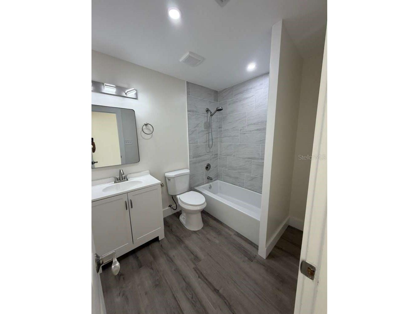2333 Meadow Cove Boulevard Melbourne FL 32935 O6416916 image14