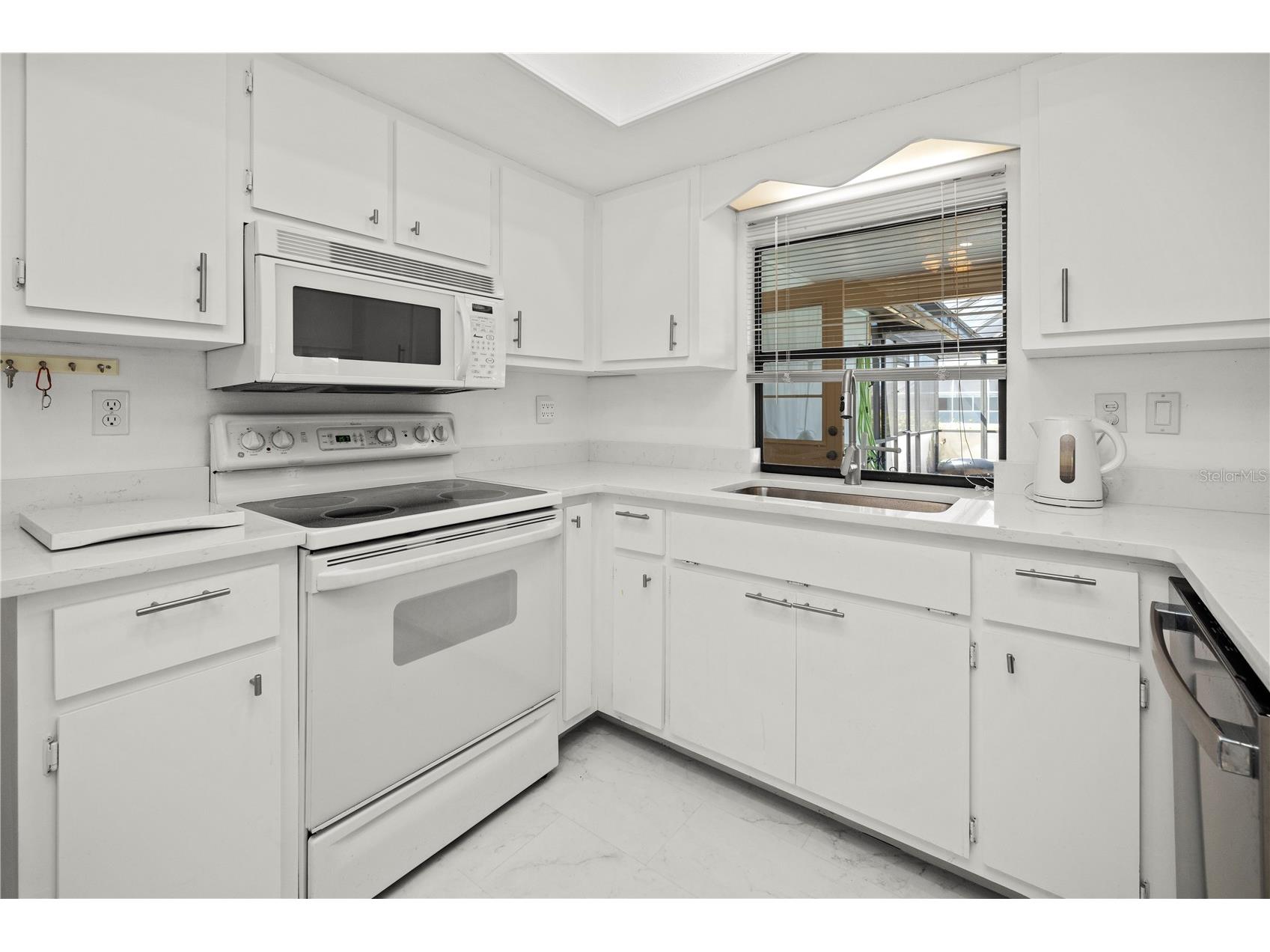 2333 Rio De Janeiro Avenue Punta Gorda FL 33983 C7507310 image19