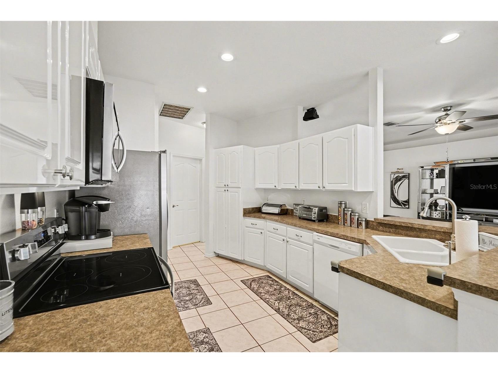 2333 Towering Oaks Circle Seffner FL 33584 TB8498926 image12