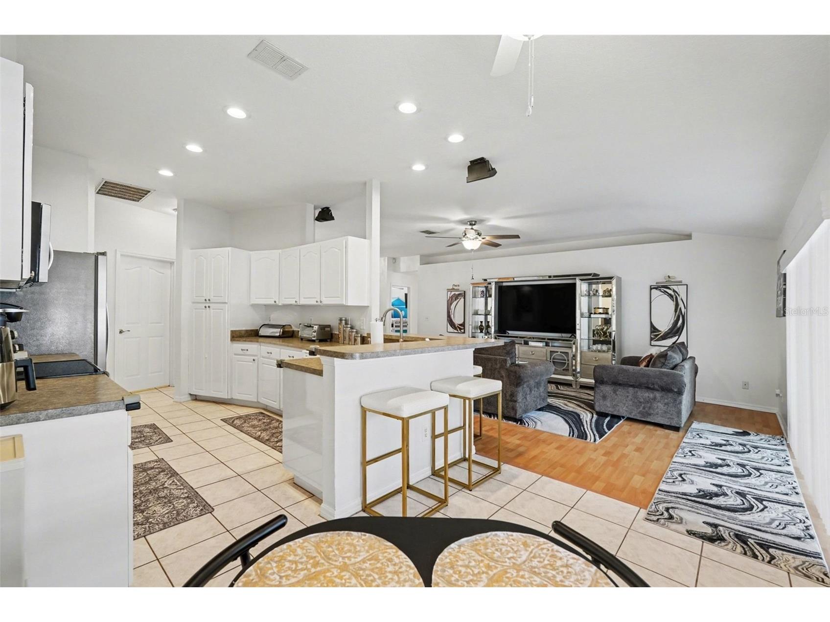 2333 Towering Oaks Circle Seffner FL 33584 TB8498926 image14