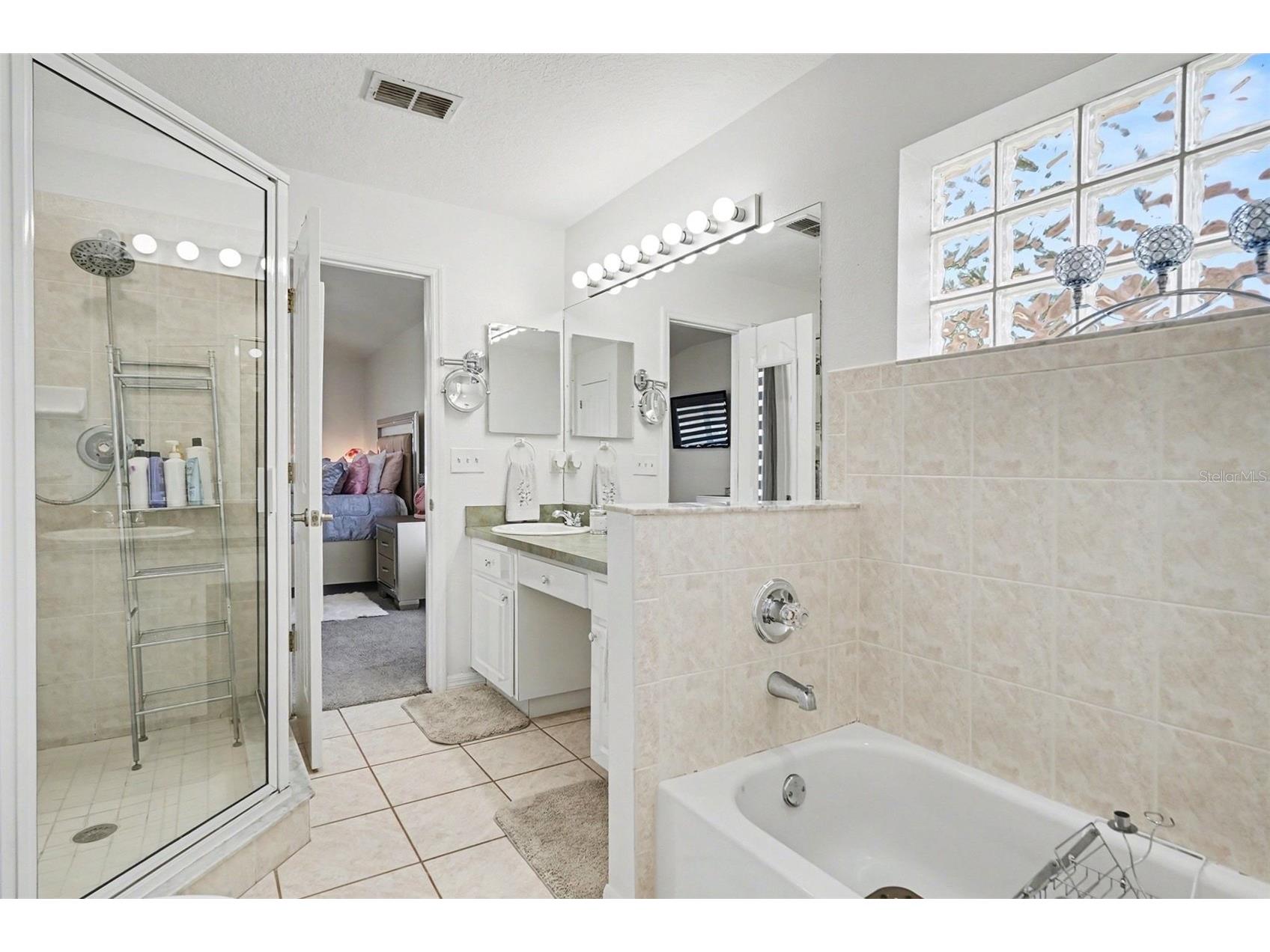 2333 Towering Oaks Circle Seffner FL 33584 TB8498926 image18