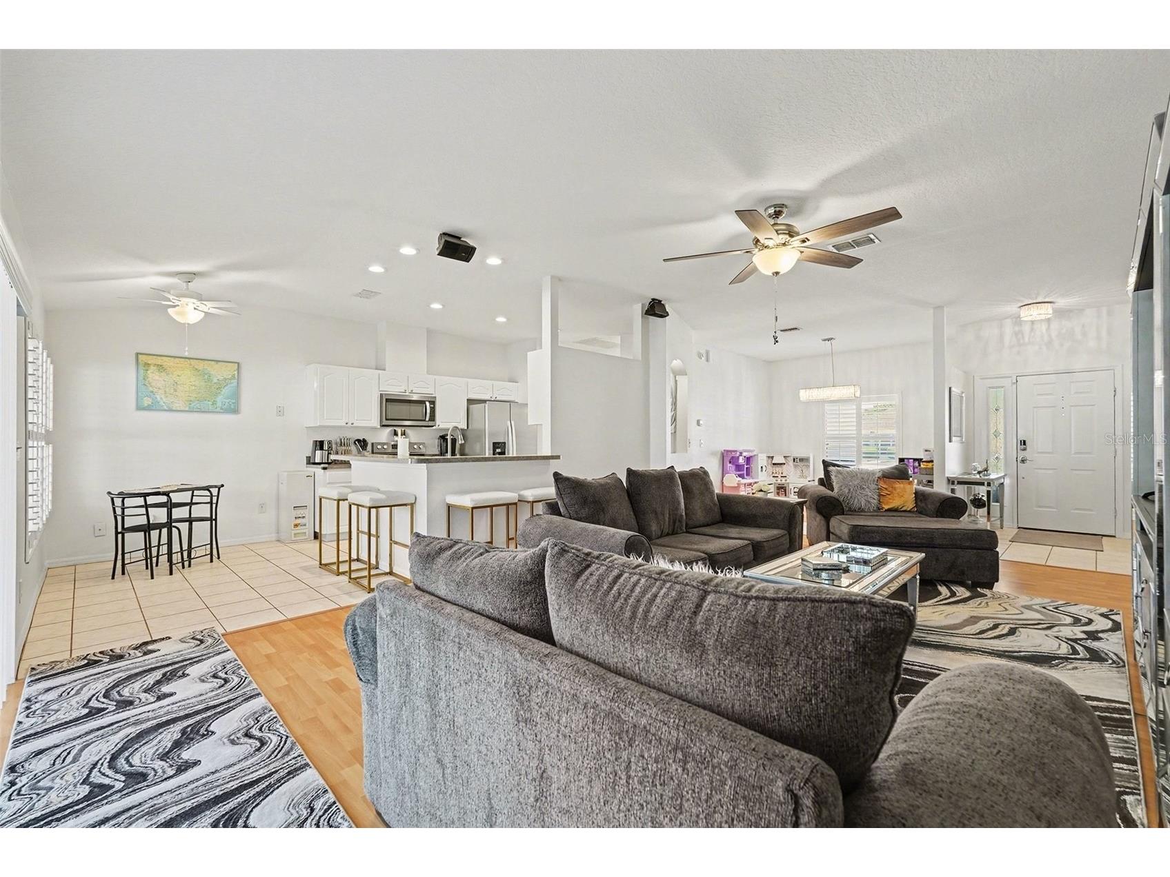 2333 Towering Oaks Circle Seffner FL 33584 TB8498926 image7