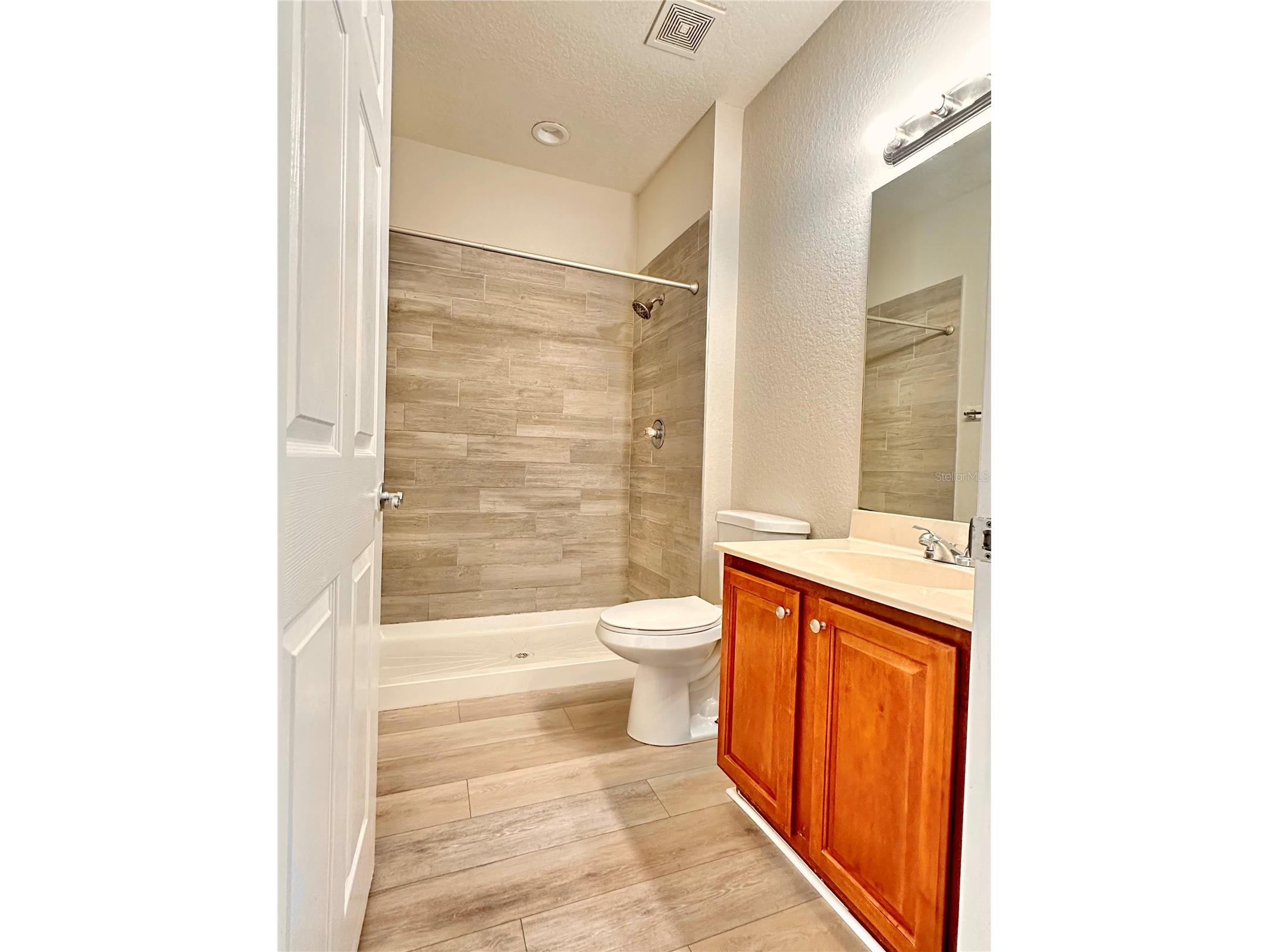 2334 Grand Central Parkway #1 Orlando FL 32839 O6375367 image30