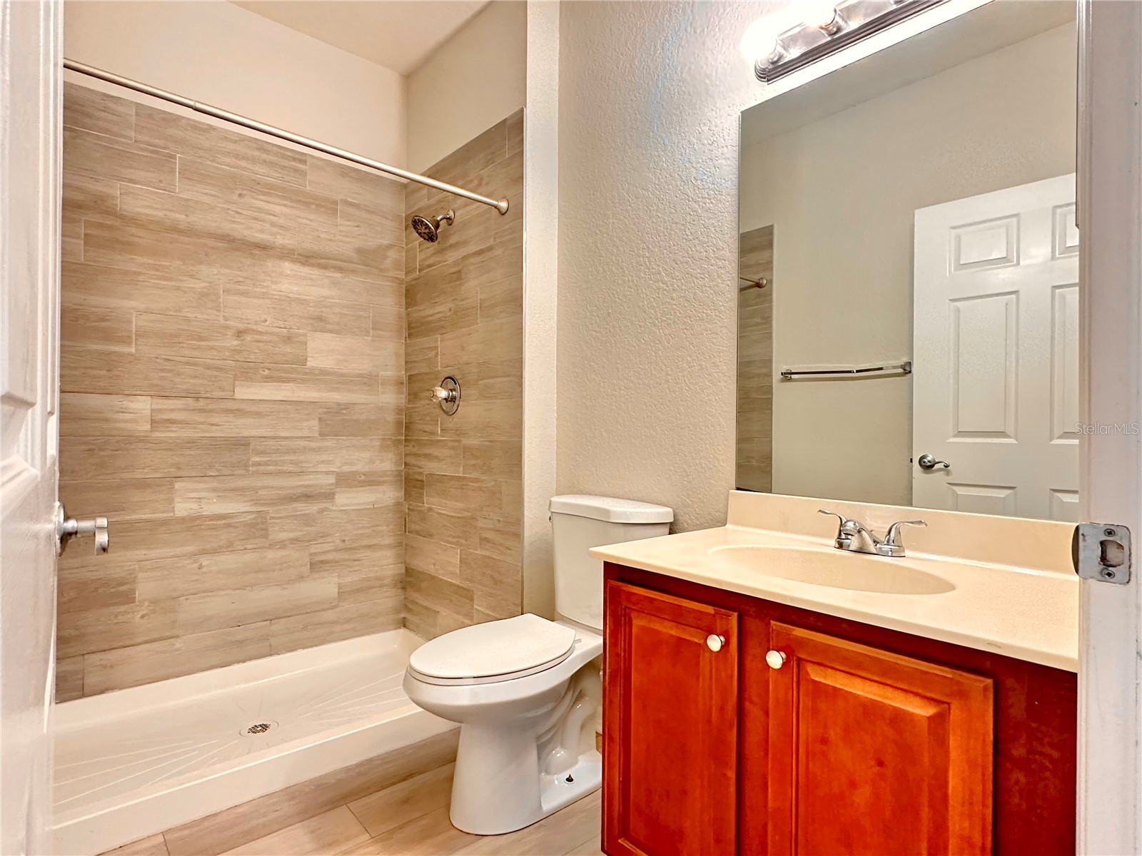 2334 Grand Central Parkway #1 Orlando FL 32839 O6375367 image32