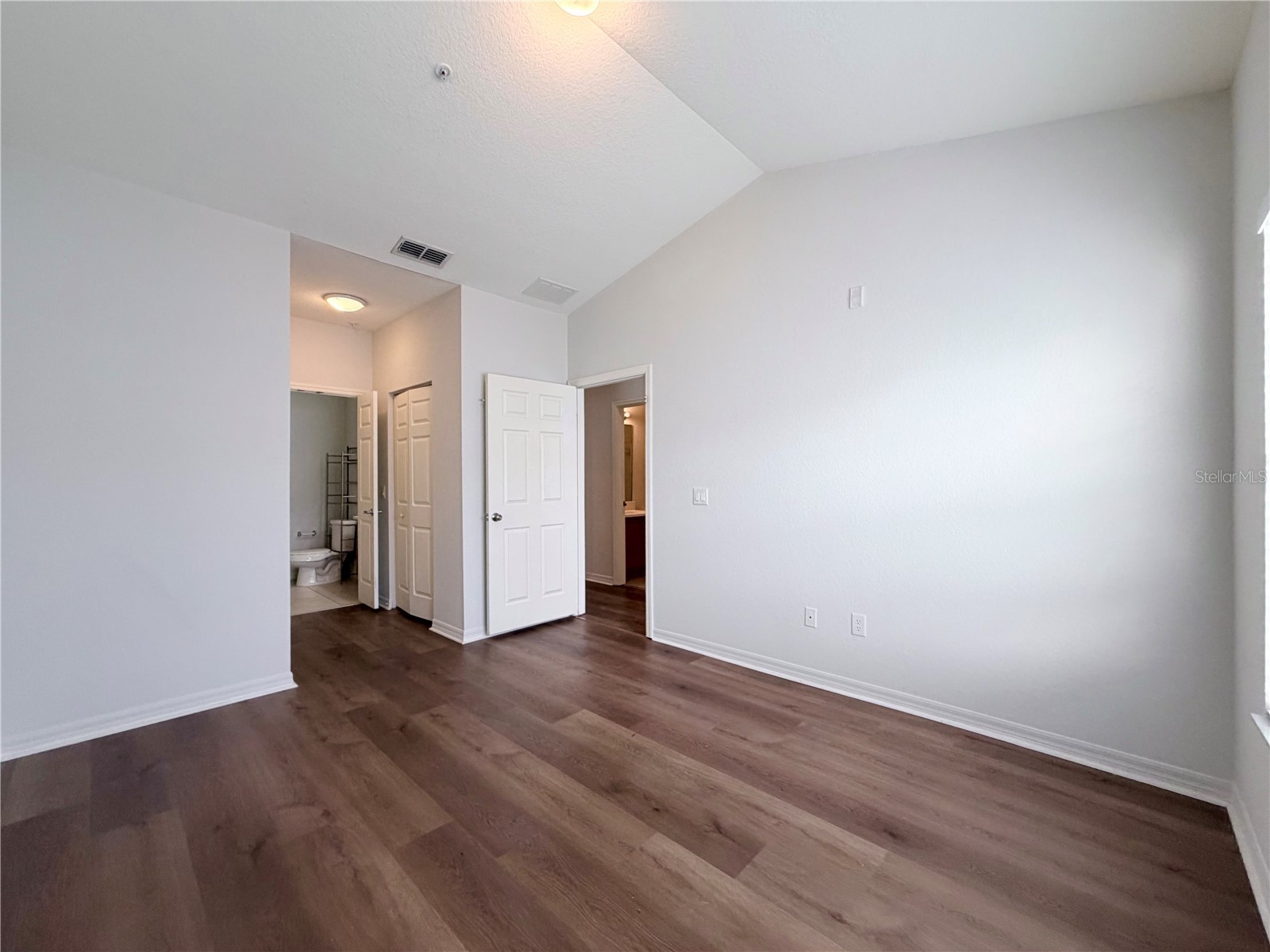 2334 Grand Central Parkway #17 Orlando FL 32839 O6412144 image18