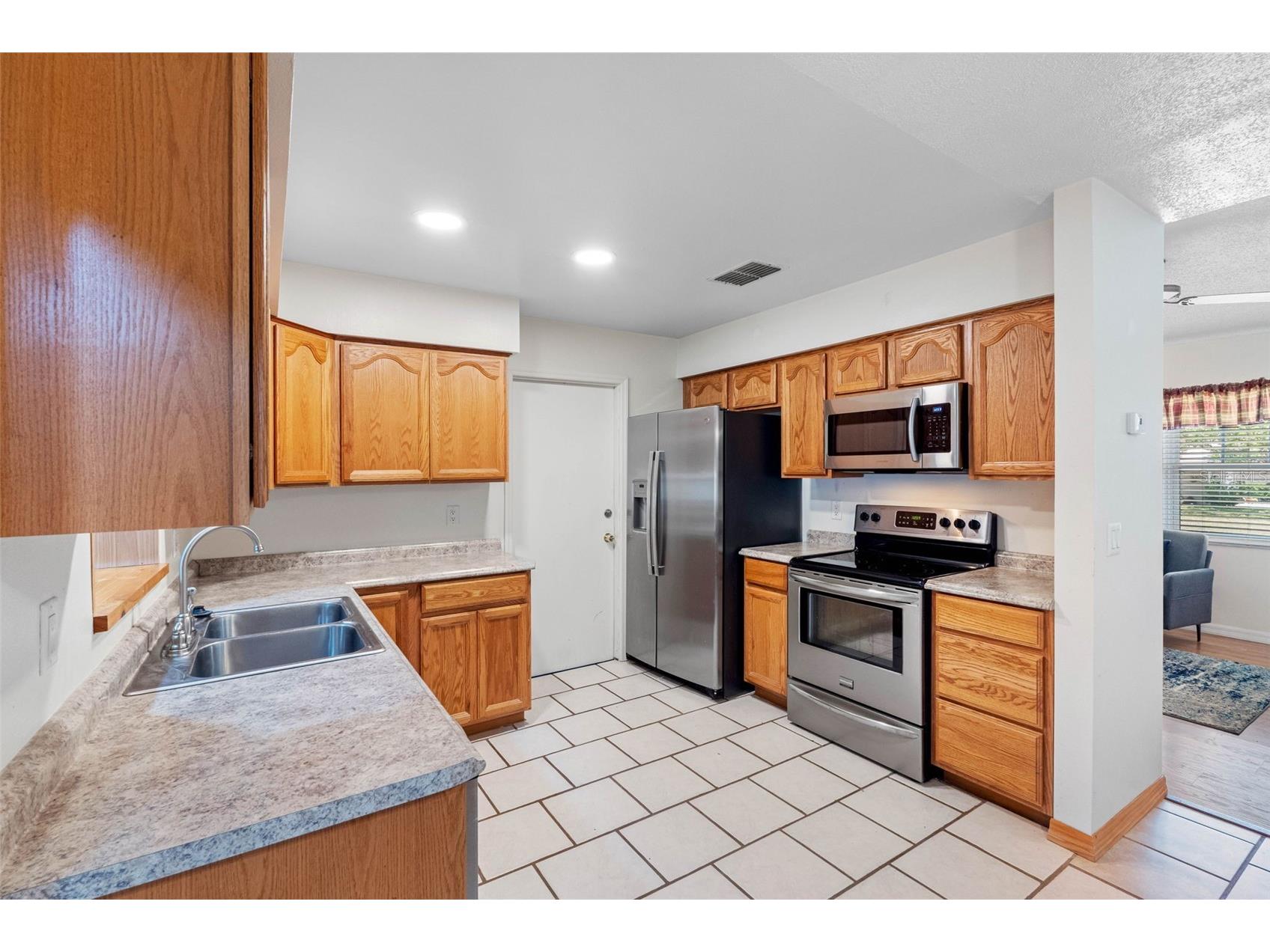 2334 Knoll Avenue S Palm Harbor FL 34683 TB8506902 image8