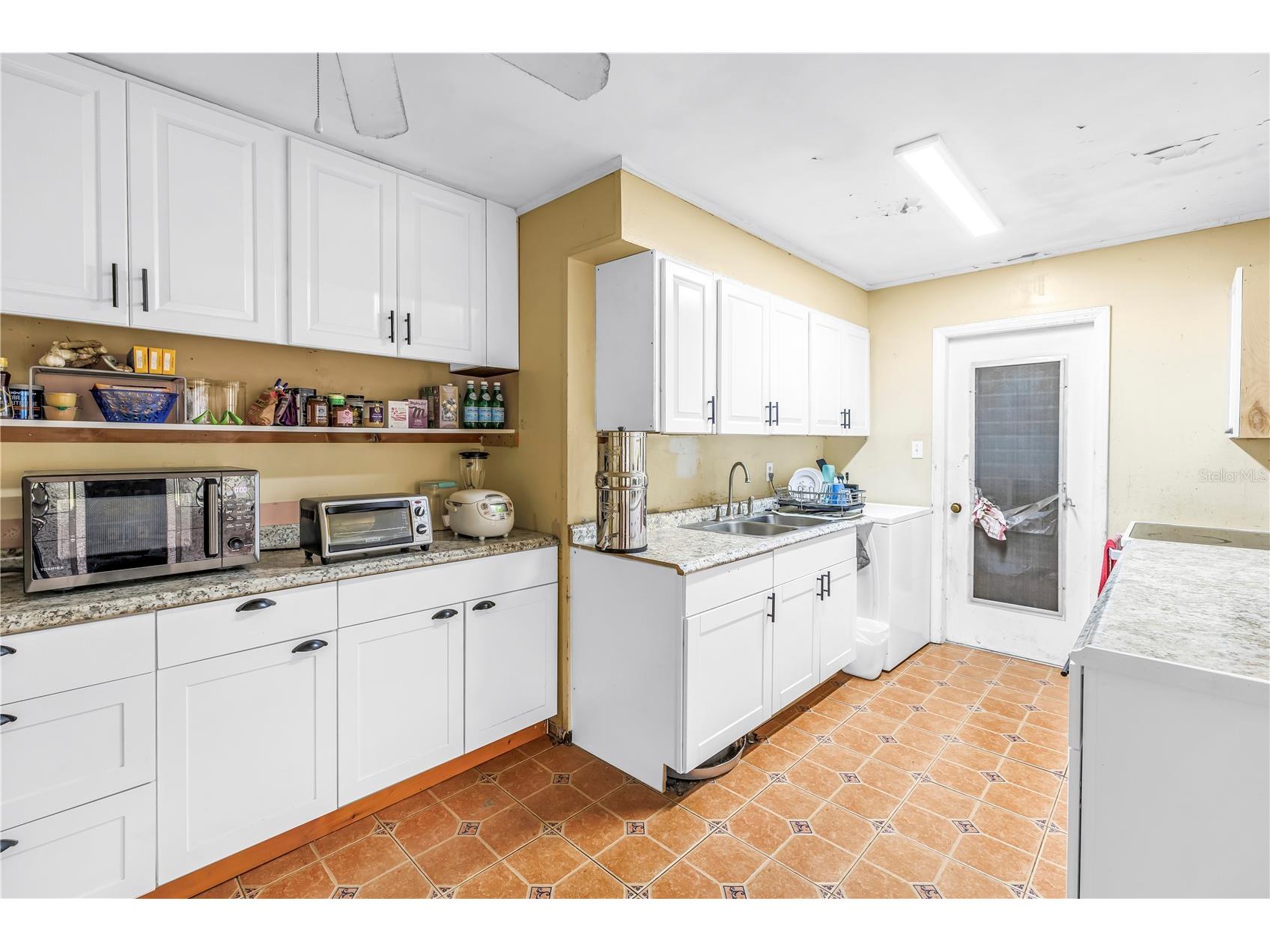 2334 Prospect Street Sarasota FL 34239 A4686588 image9