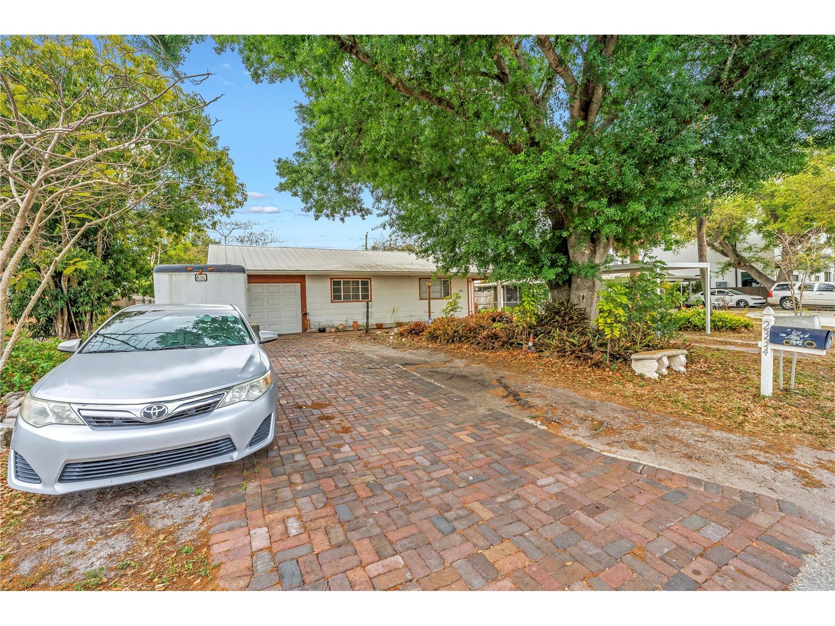 2334 Prospect Street Sarasota FL 34239 A4687637 image2
