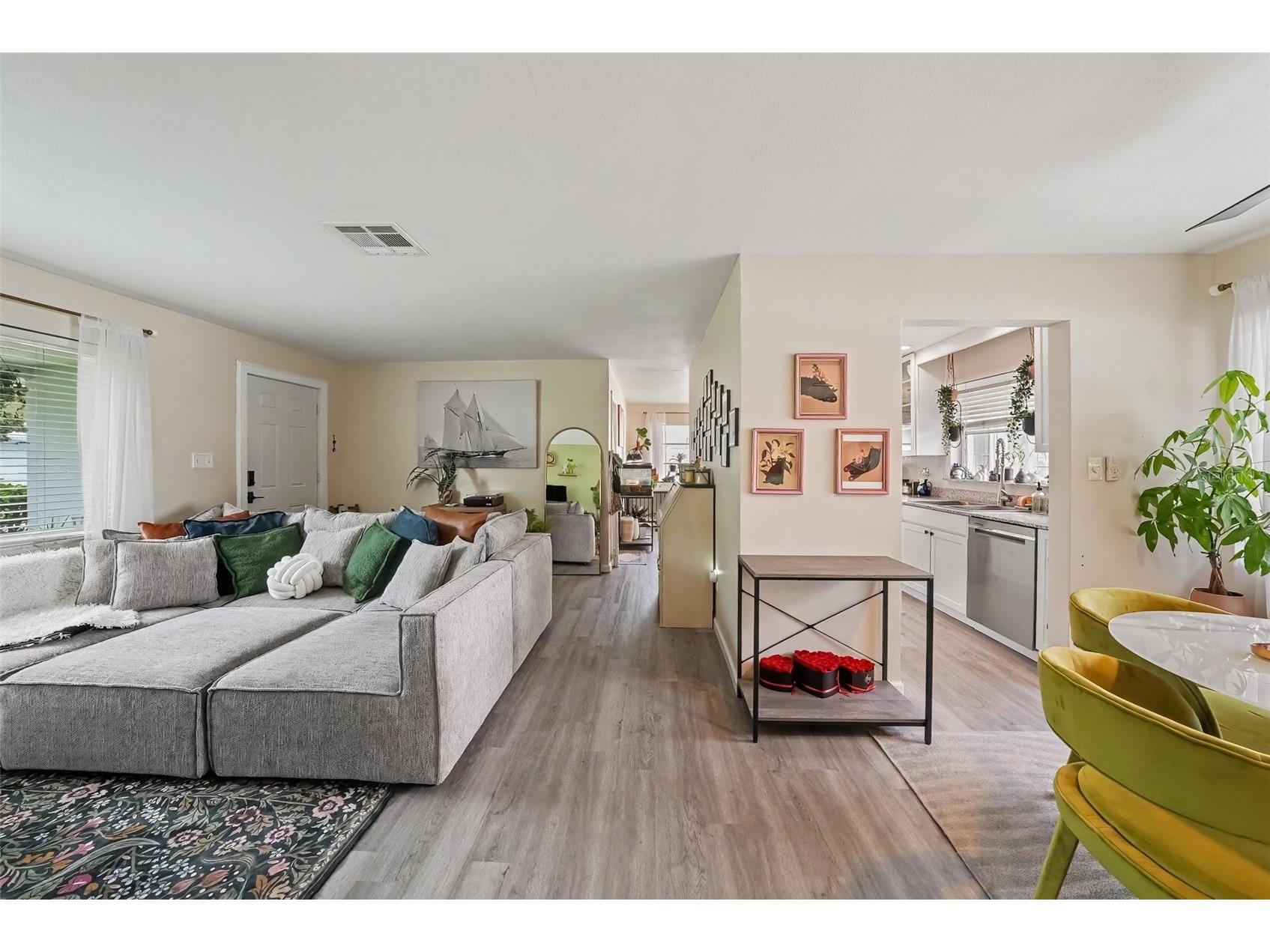 2334 Tudor Lane Clearwater FL 33763 TB8525047 image7