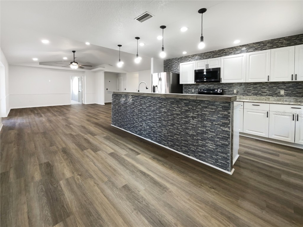 2334 W Price Boulevard North Port FL 34286 O6368117 image10