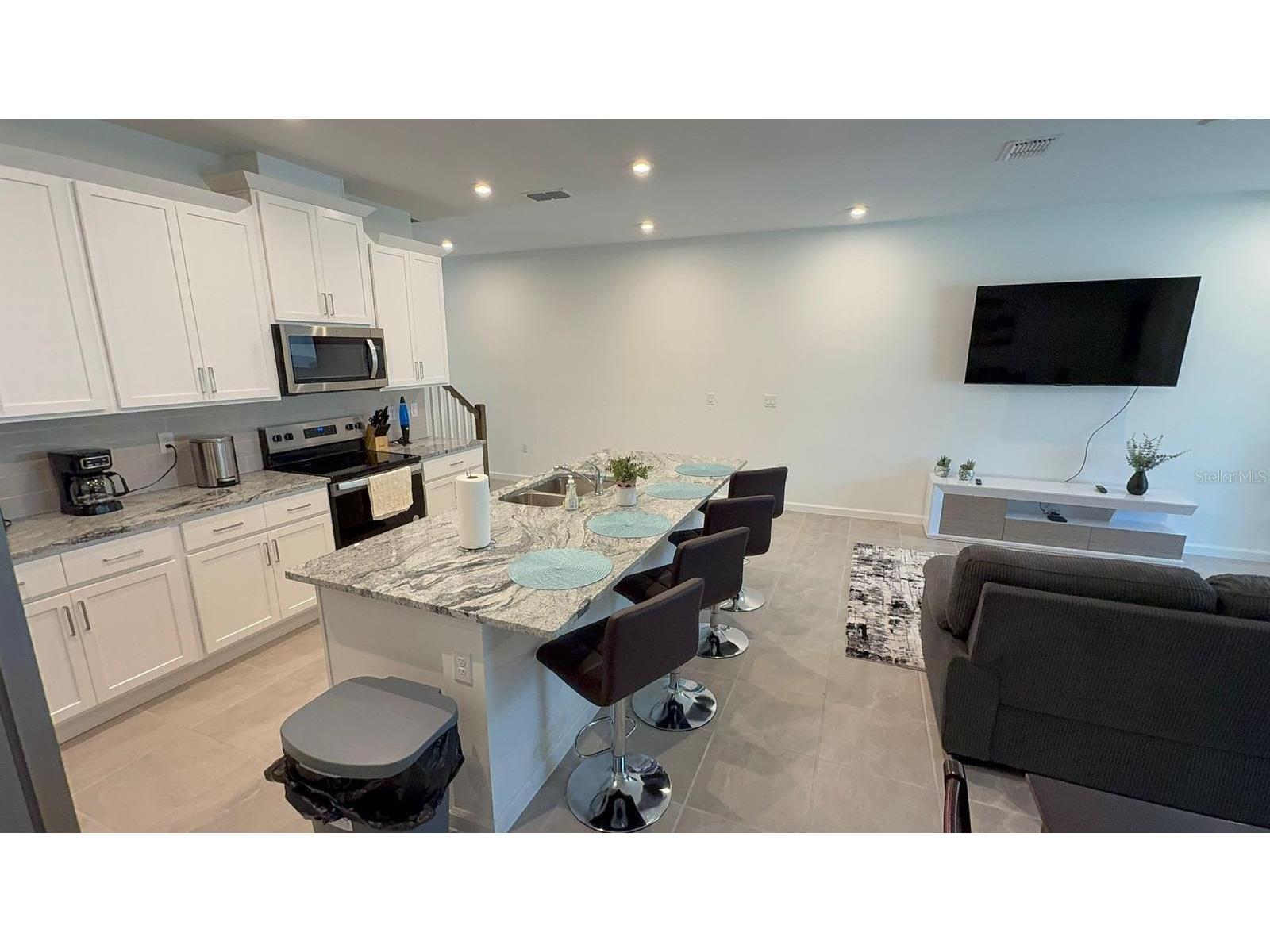 2334 Zaballina Place #2343 Kissimmee FL 34747 O6379944 image3